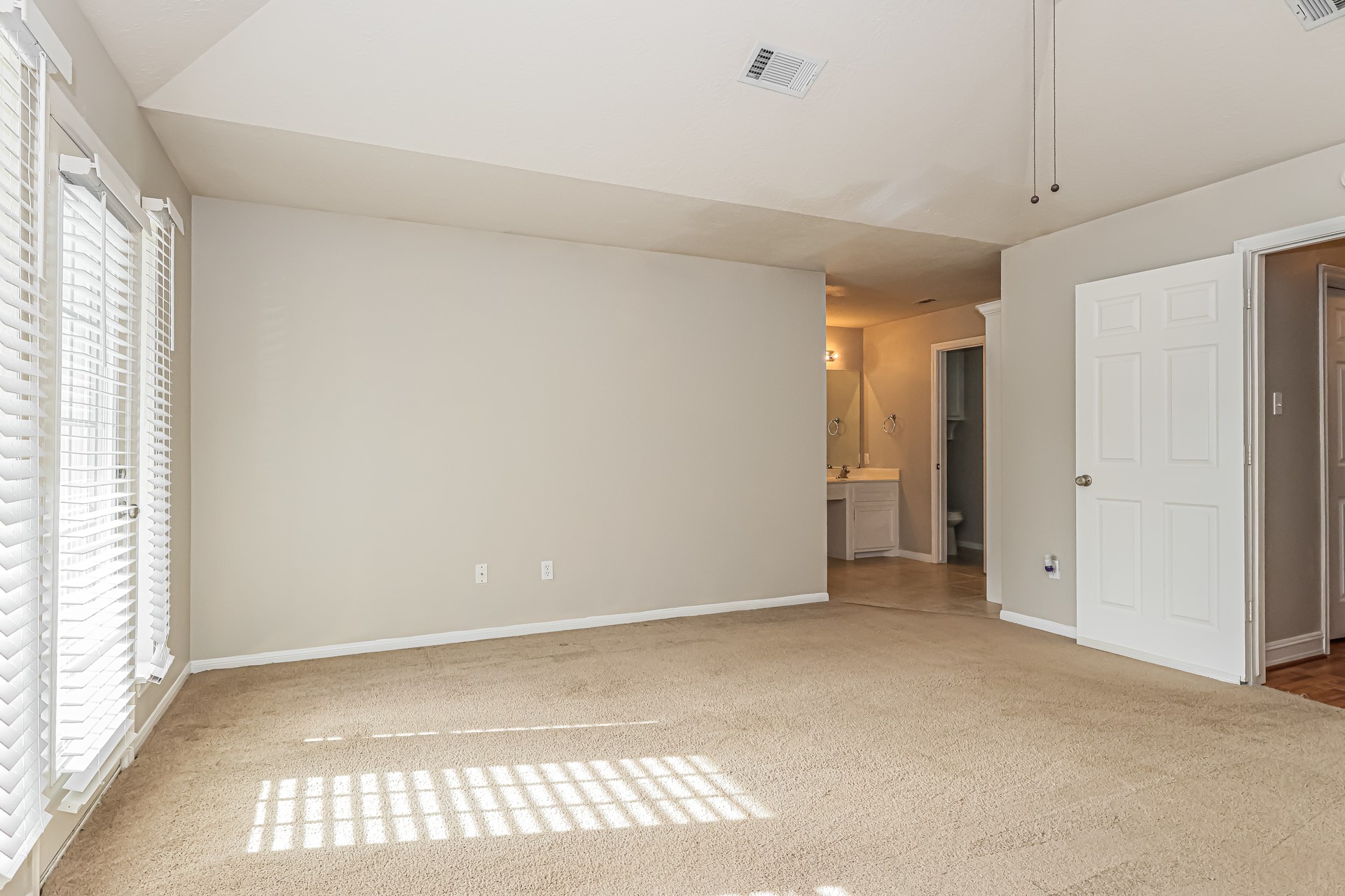 112 Golfview Drive Property Photo 13