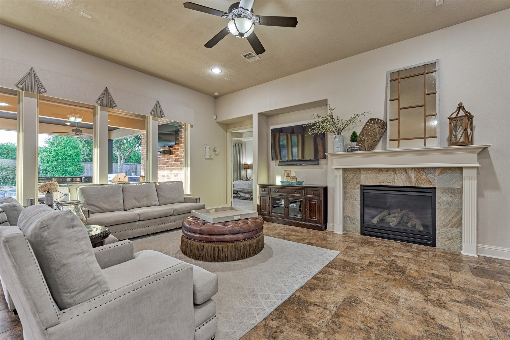21322 Refuge Creek Drive Property Photo 5