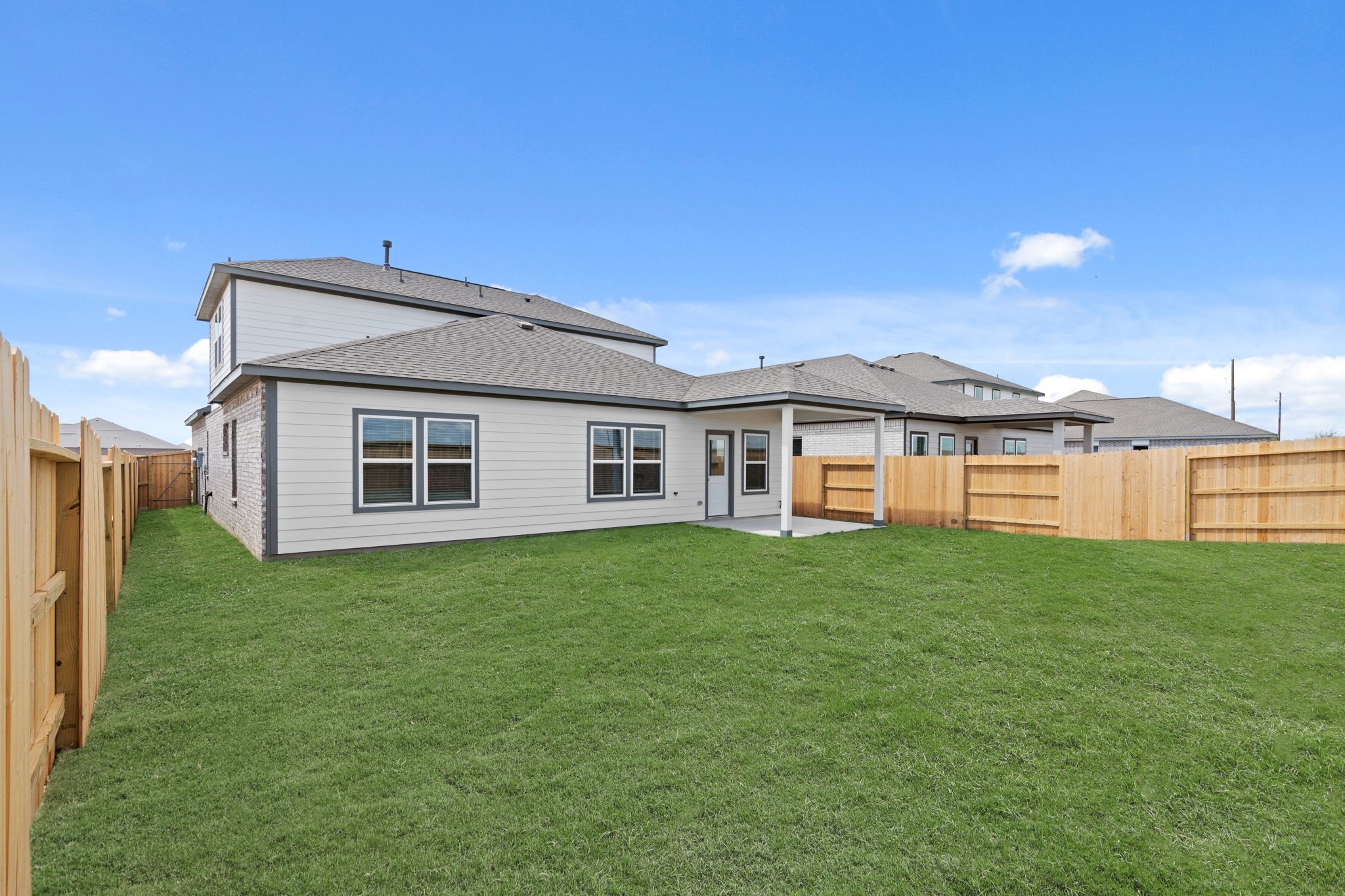 1080 Sunlit Circle Property Photo 5