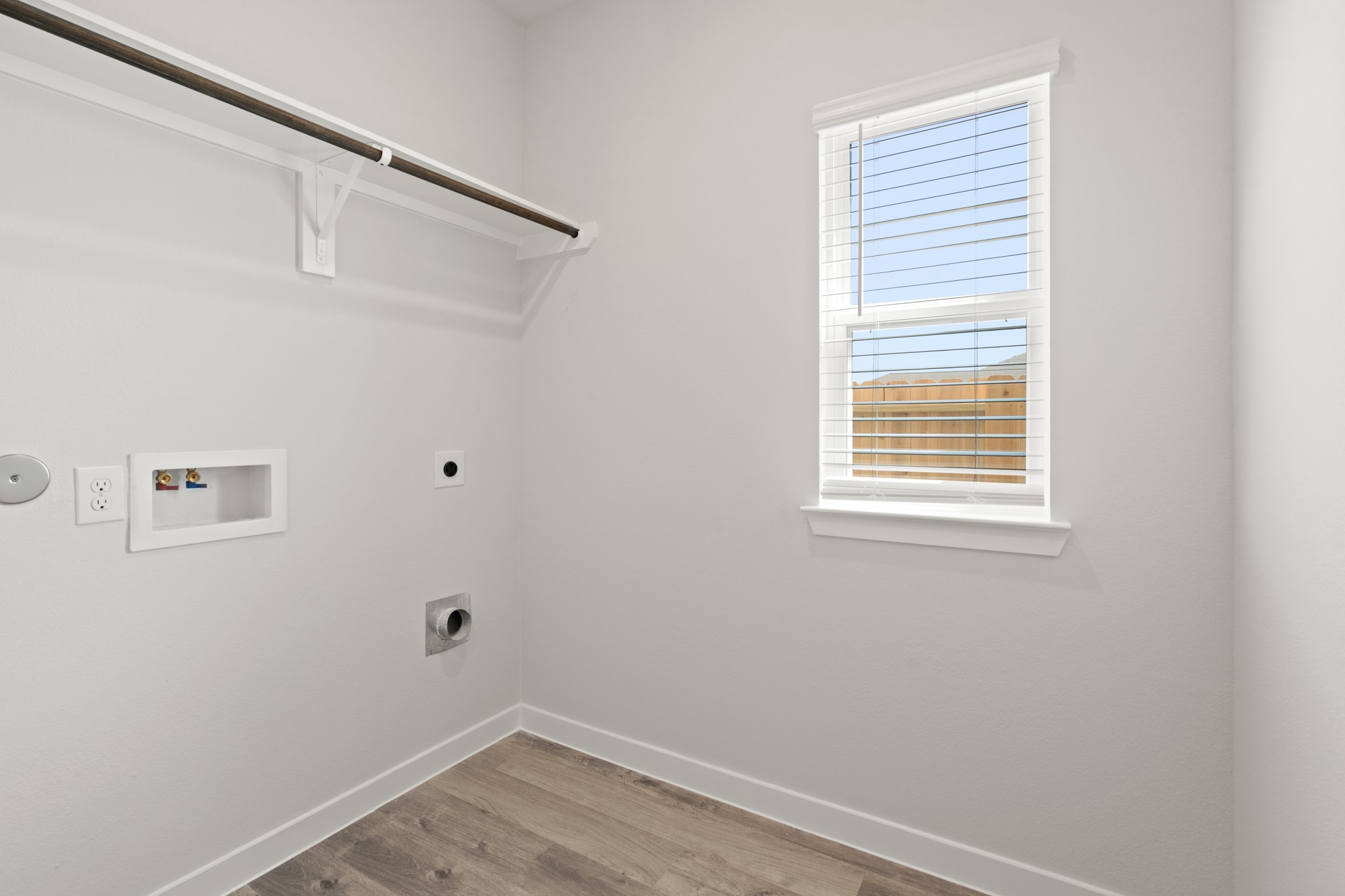 1080 Sunlit Circle Property Photo 9