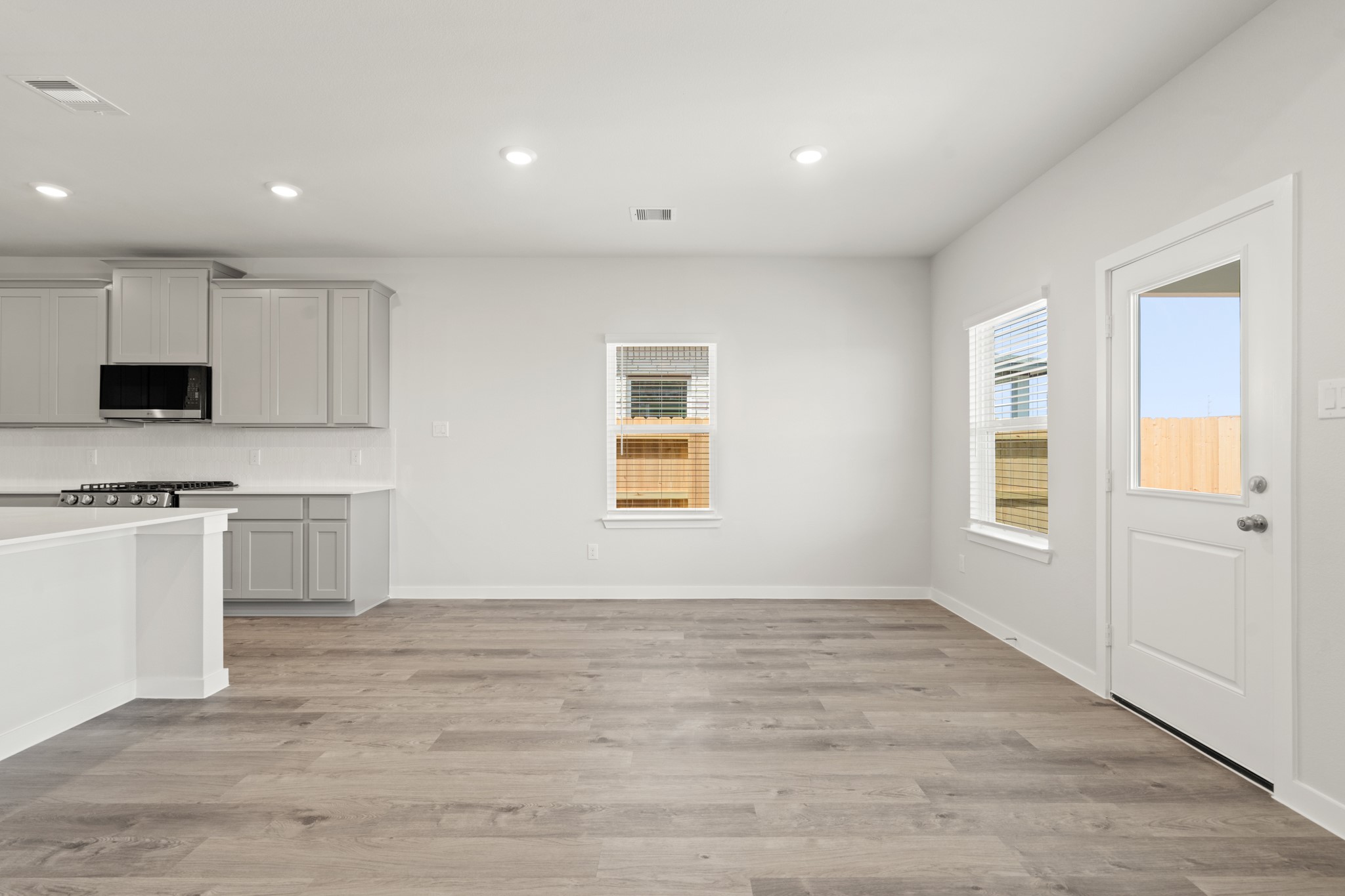 1080 Sunlit Circle Property Photo 14