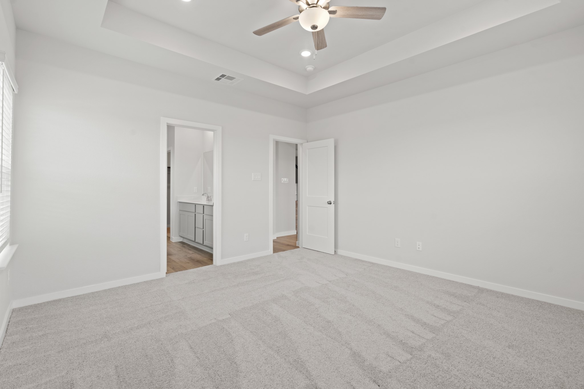 1080 Sunlit Circle Property Photo 18