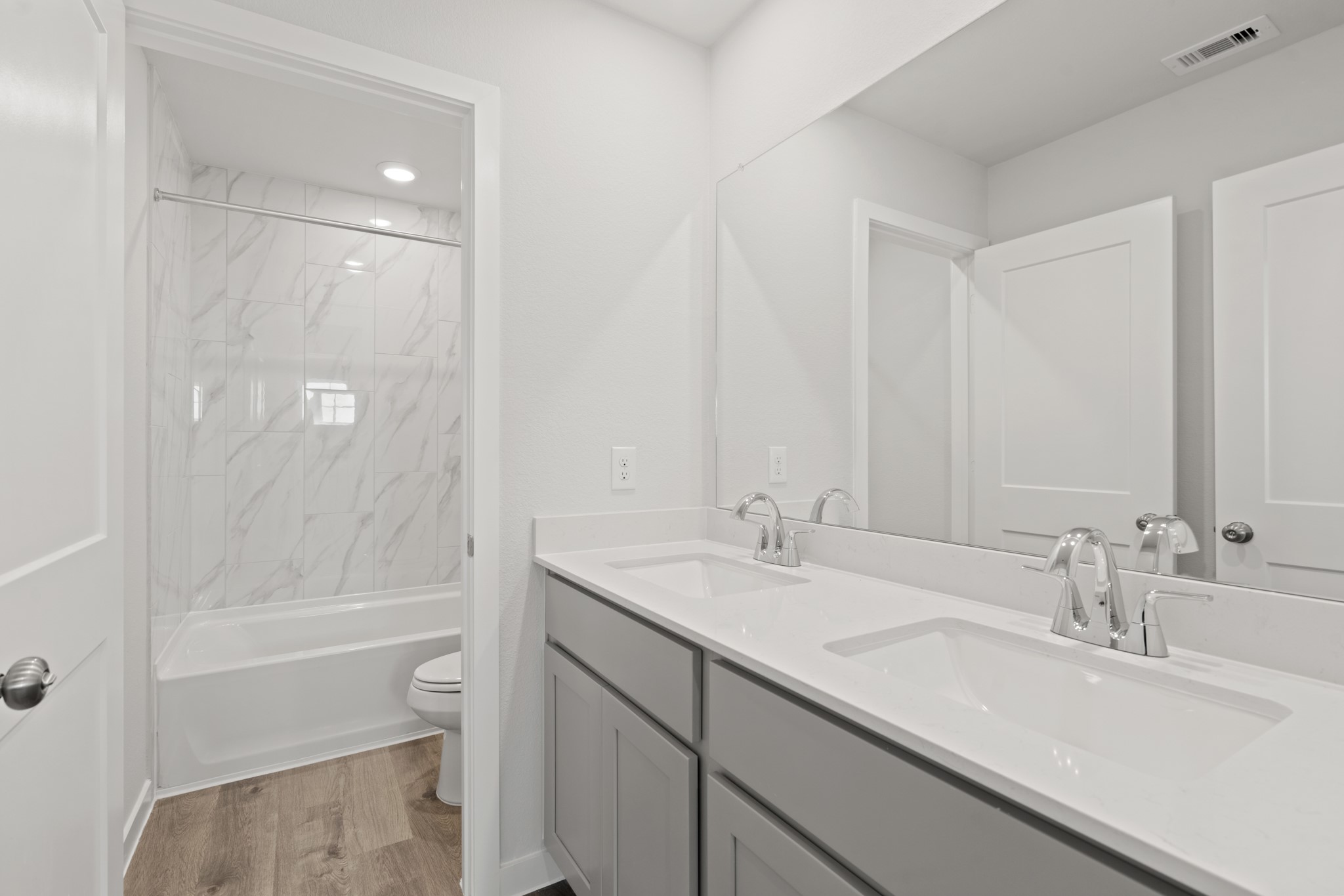 1080 Sunlit Circle Property Photo 24