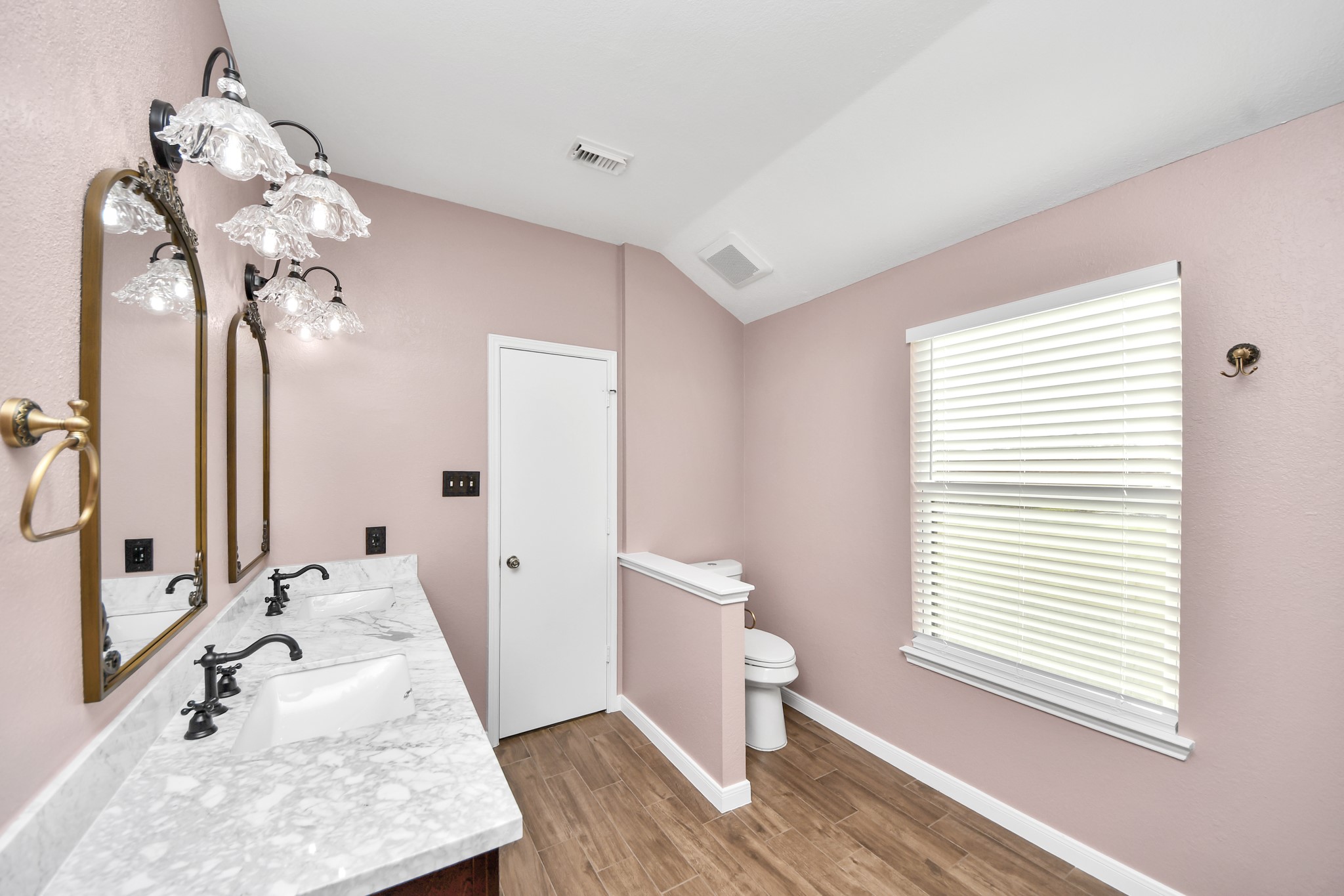 16319 Autumn Leigh Drive Property Photo 33