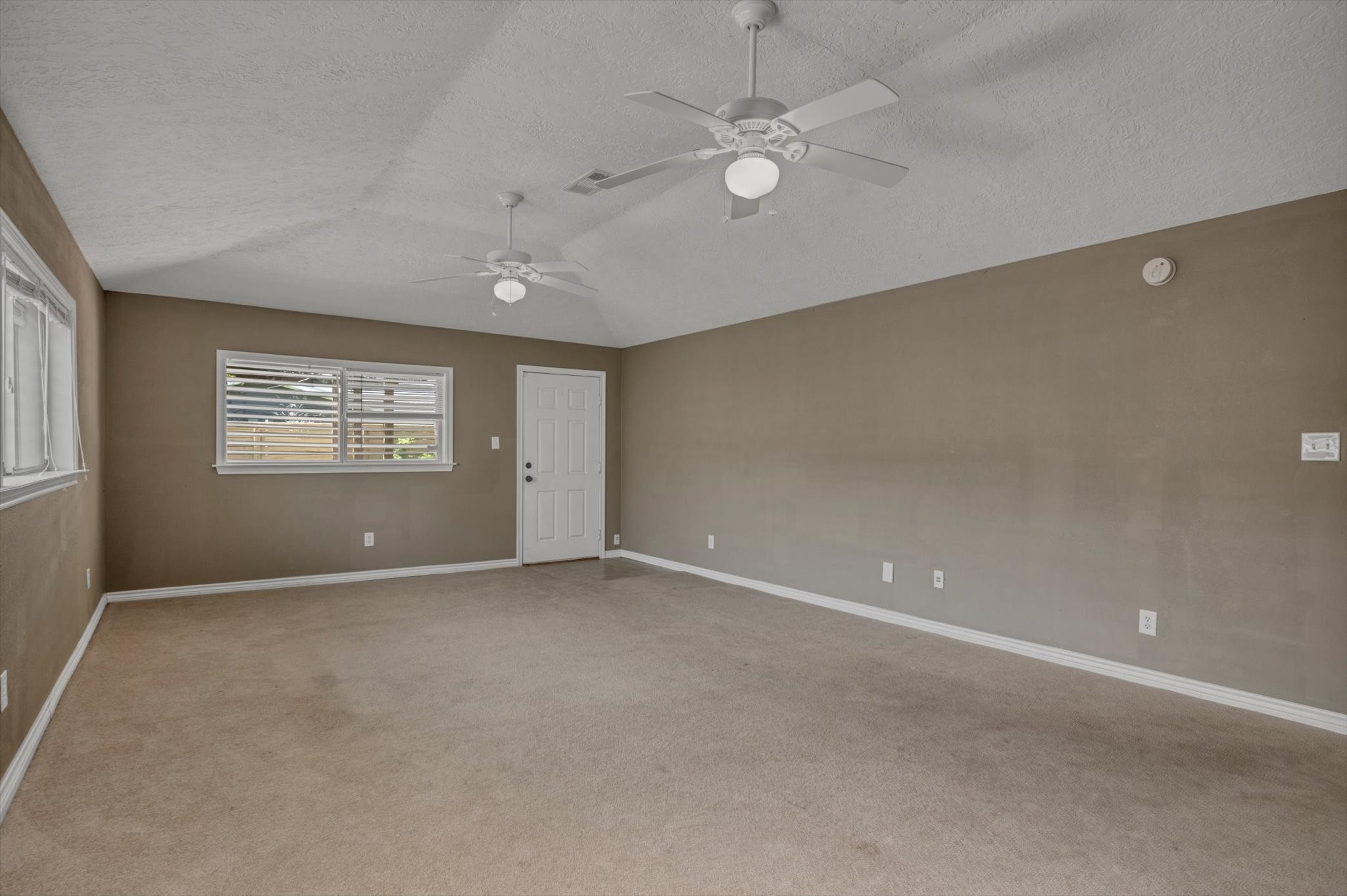 119 Barracuda Avenue Property Photo 13