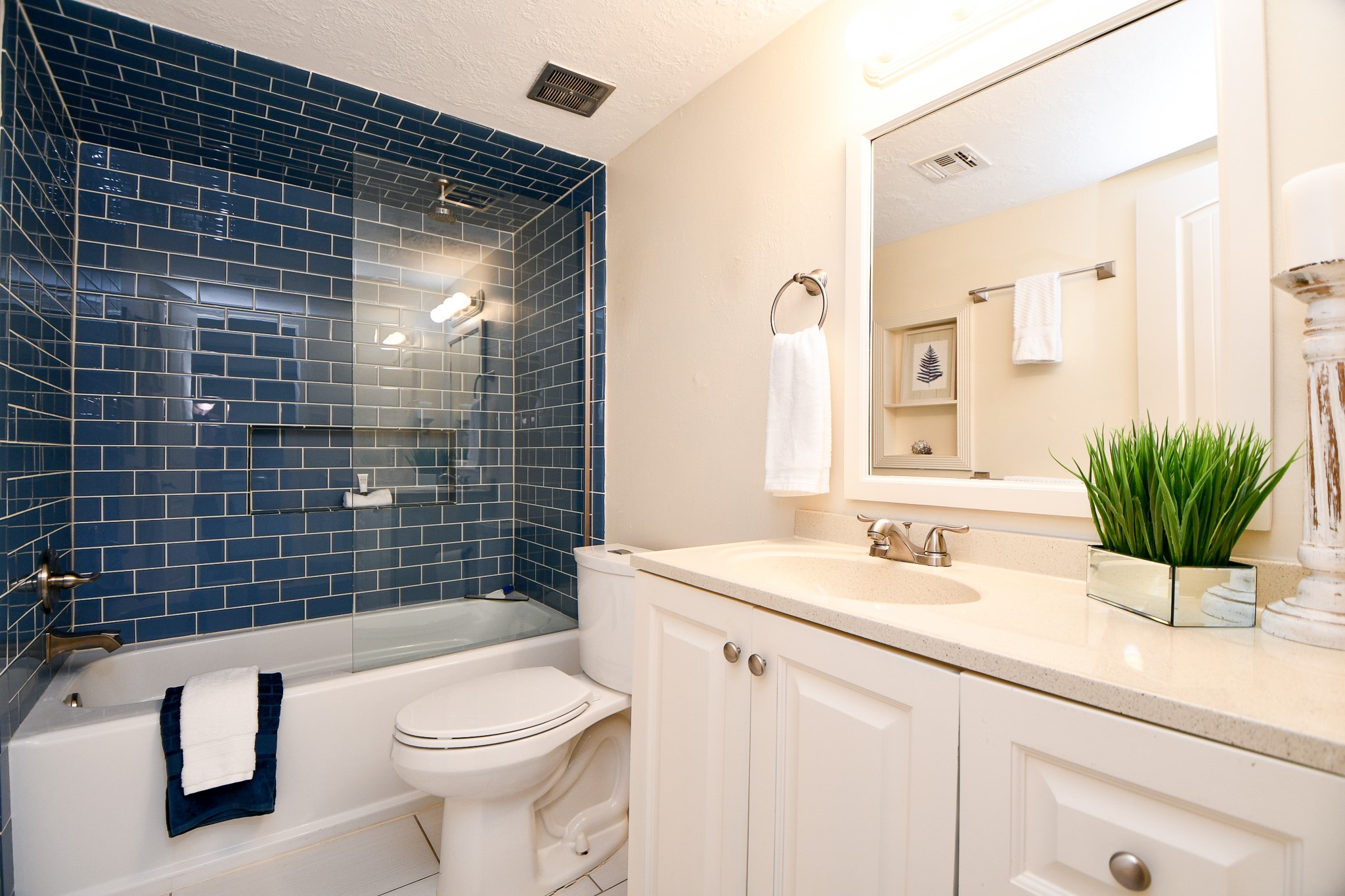 653 Davis Road Property Photo 18