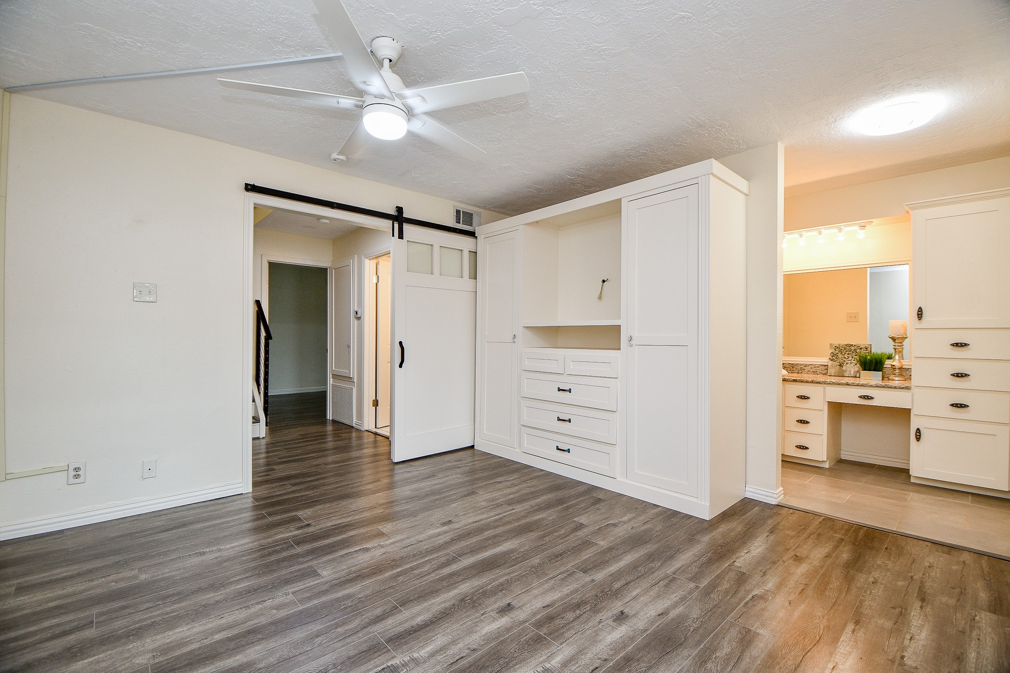 653 Davis Road Property Photo 23