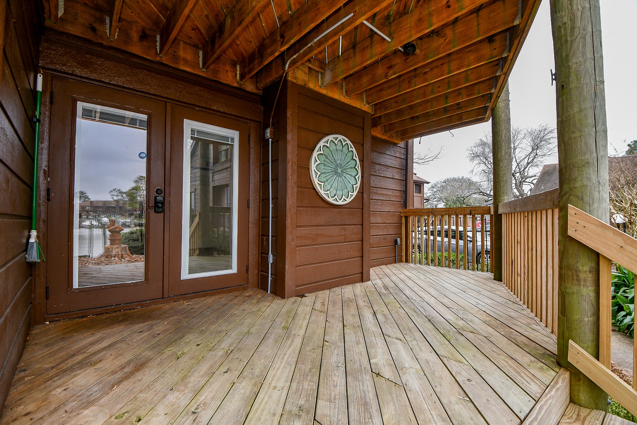653 Davis Road Property Photo 33