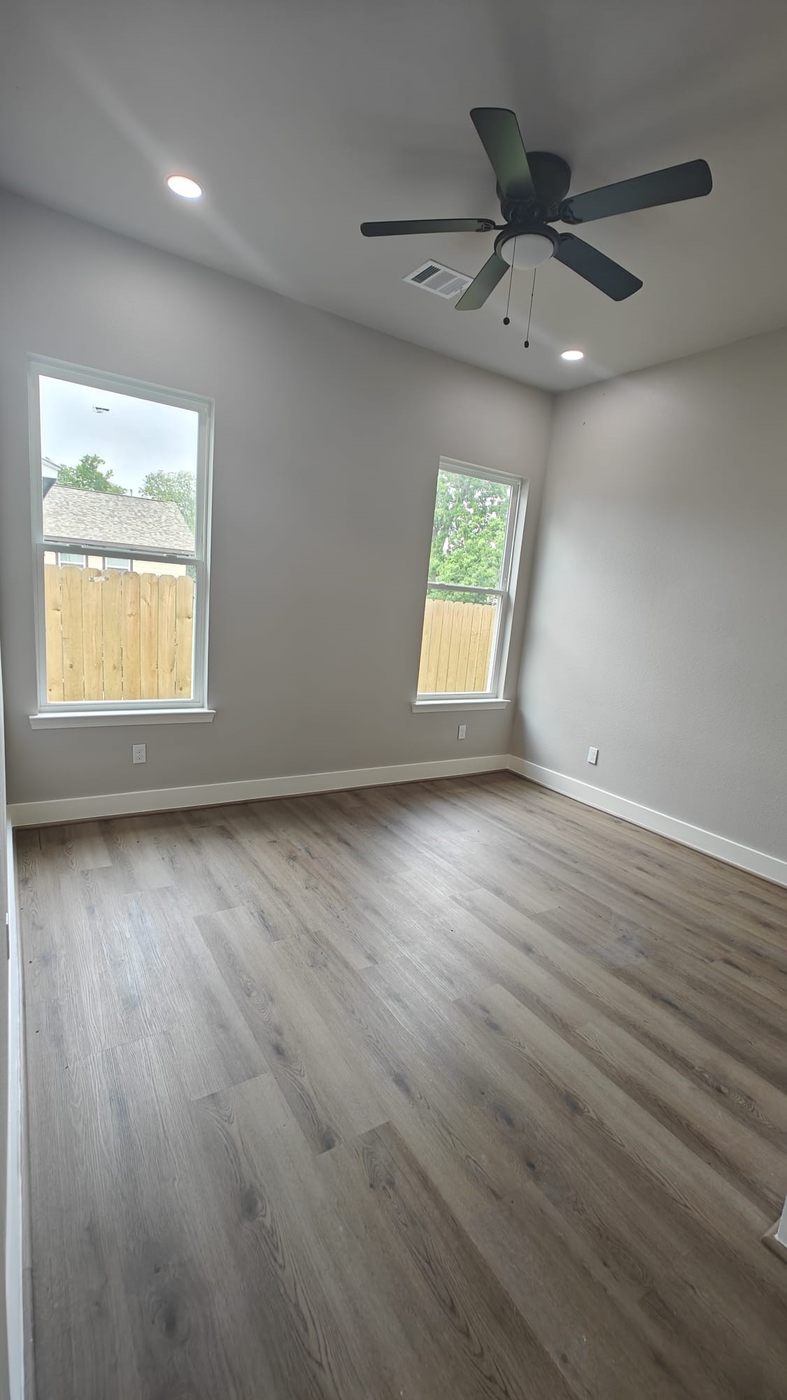 504 Center Street Property Photo 11