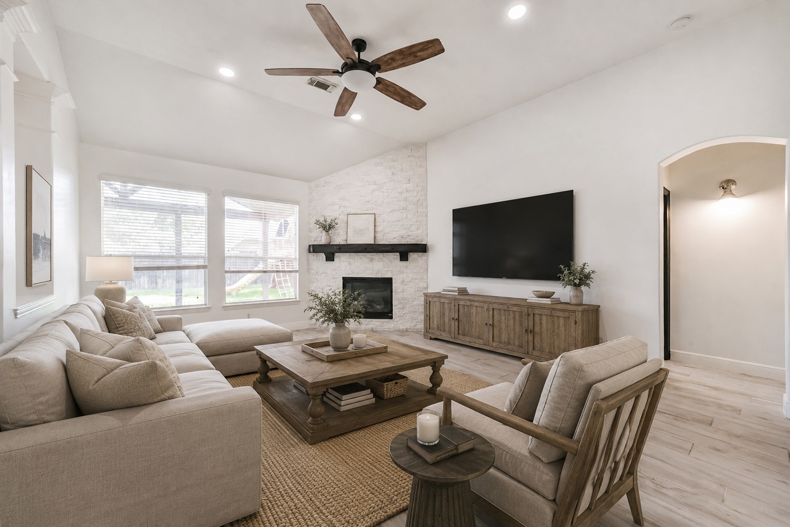 8330 Kerrington Glen Drive Property Photo 6