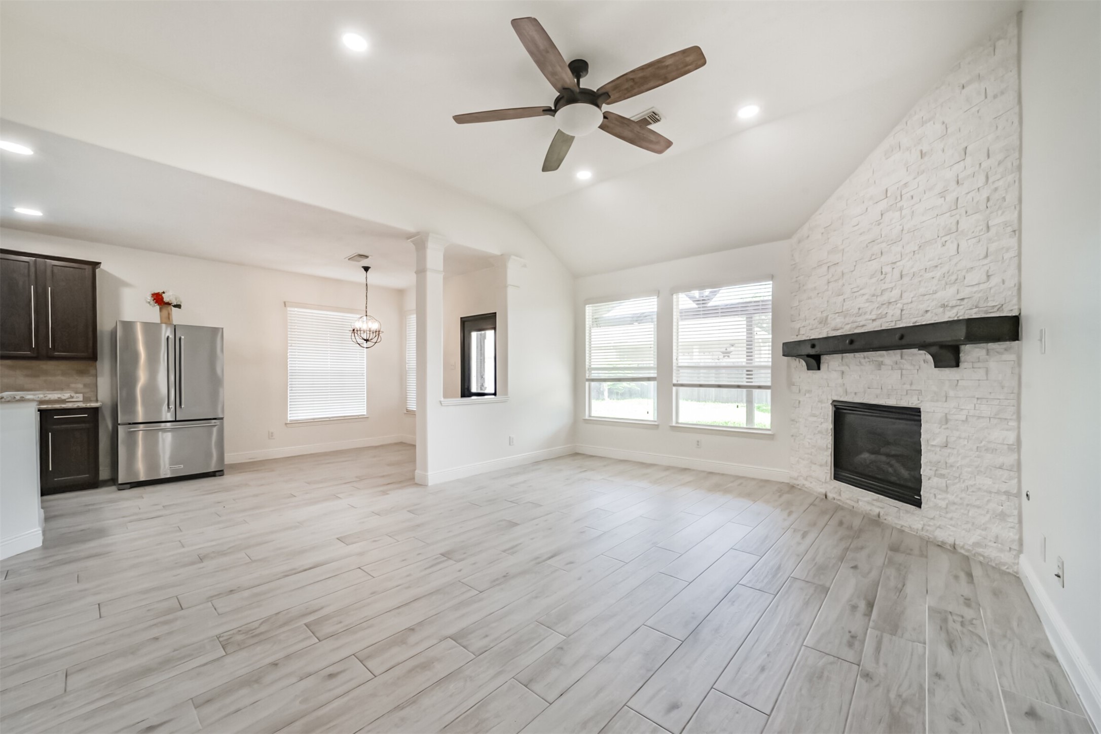 8330 Kerrington Glen Drive Property Photo 7