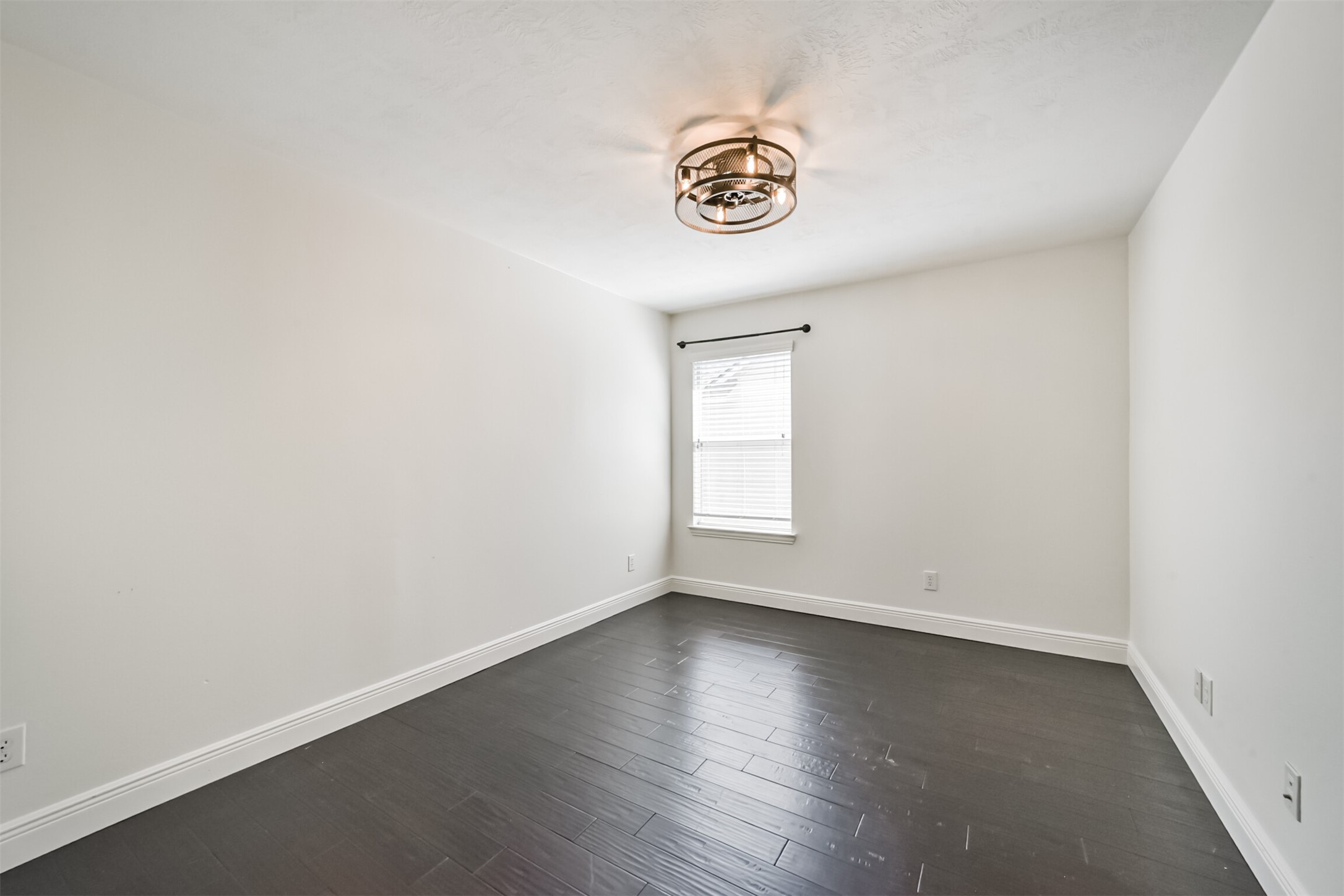 8330 Kerrington Glen Drive Property Photo 17