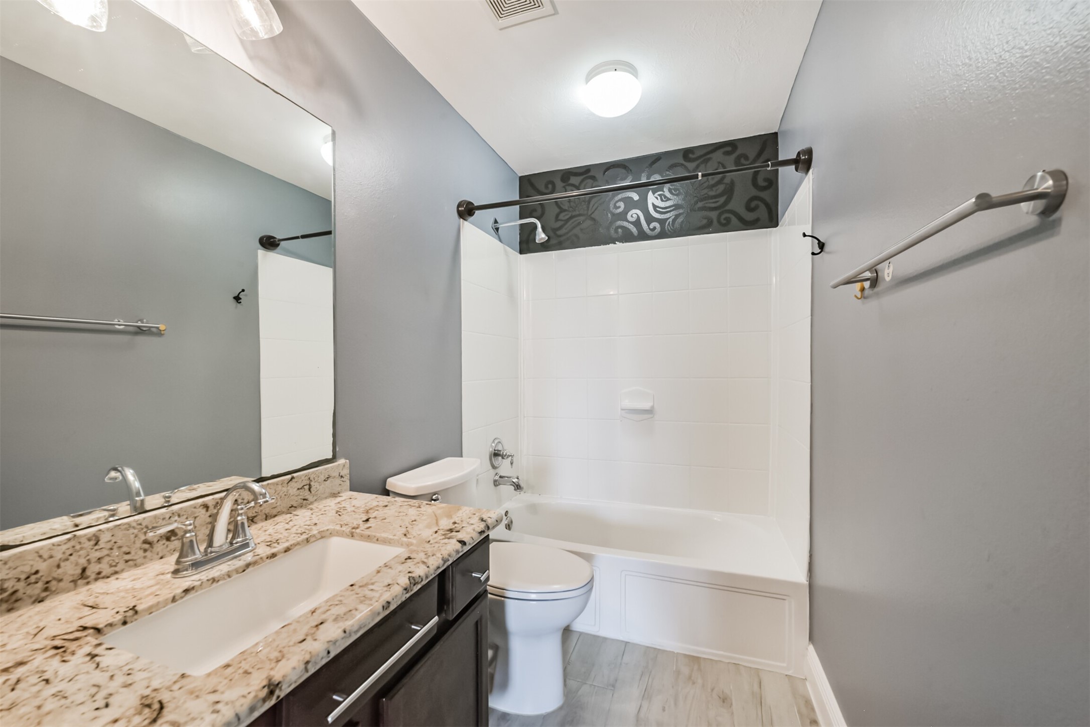 8330 Kerrington Glen Drive Property Photo 18