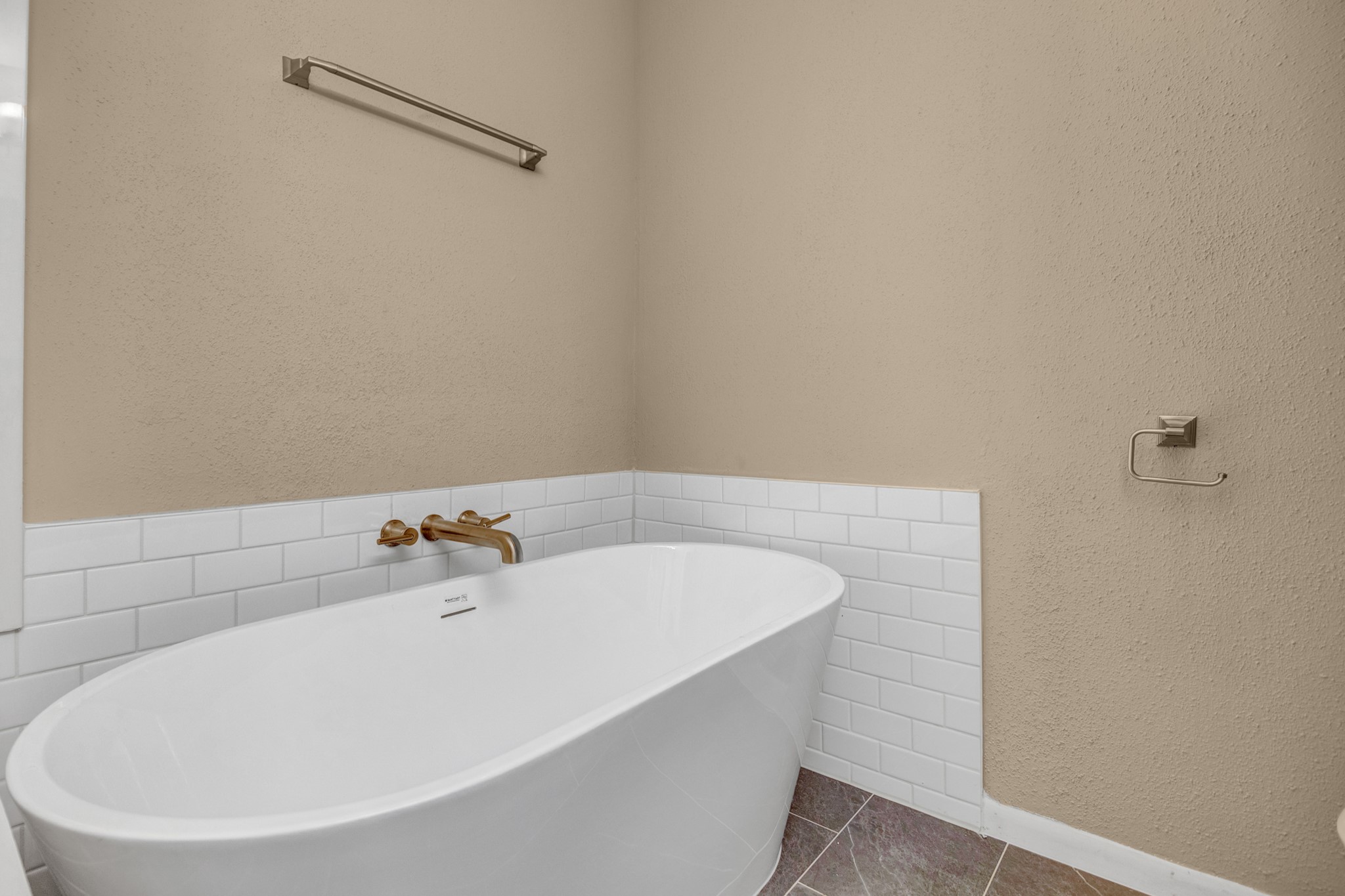 1659 W Sam Houston Parkway S Property Photo 25