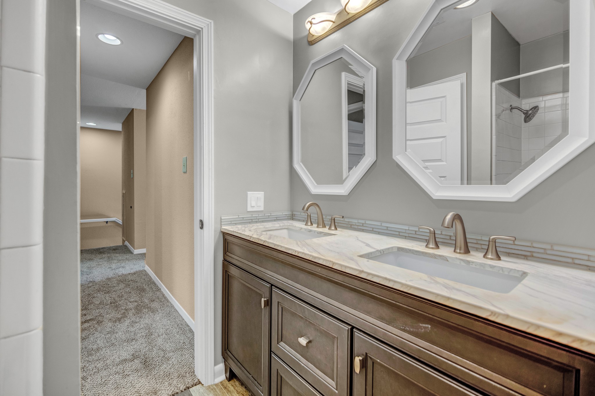 1659 W Sam Houston Parkway S Property Photo 33