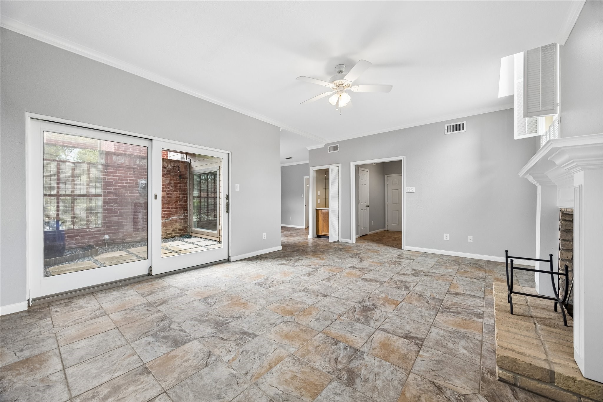 7447 Cambridge Street 32 Property Photo 11