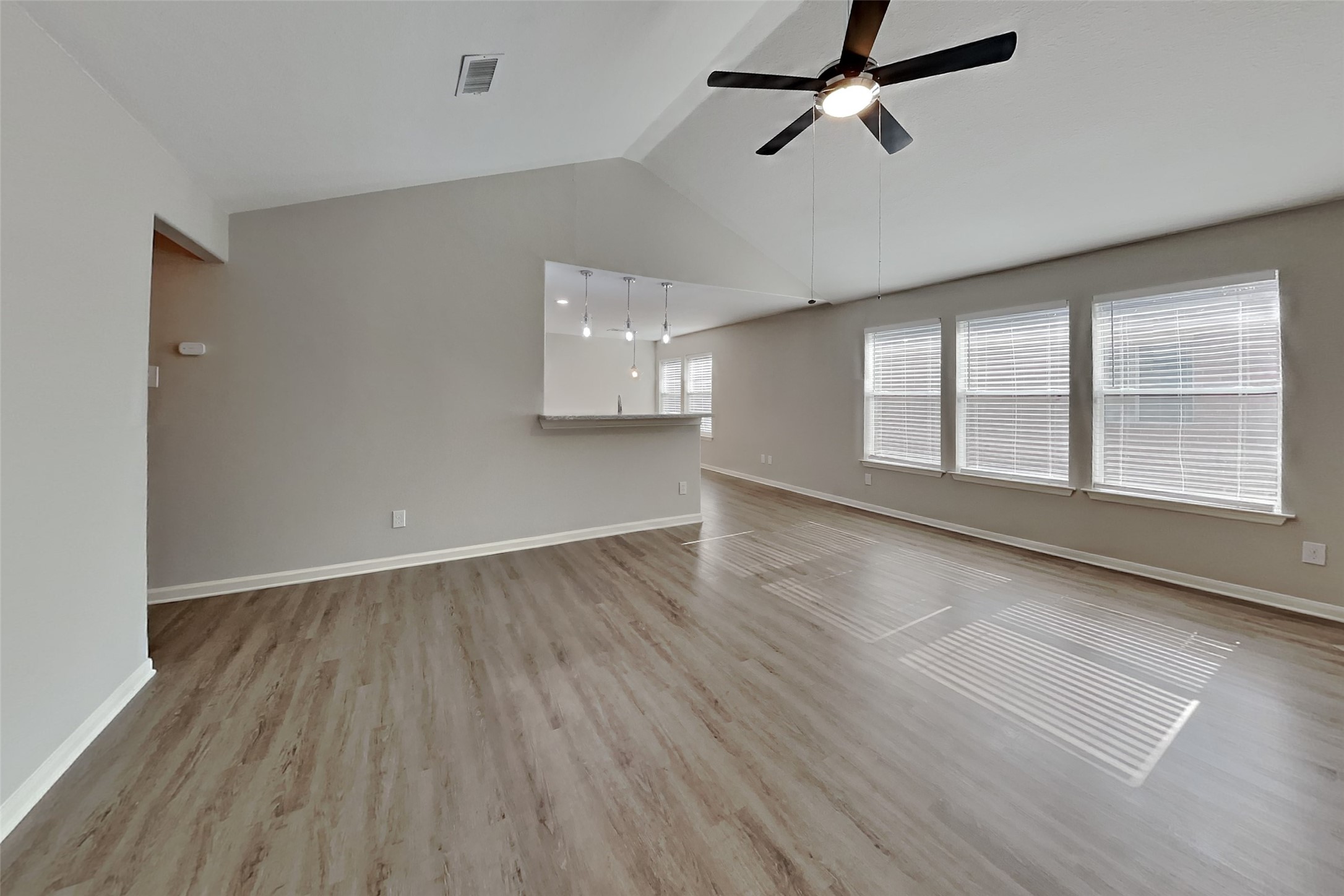 10 Windswept Oaks Place Property Photo 2