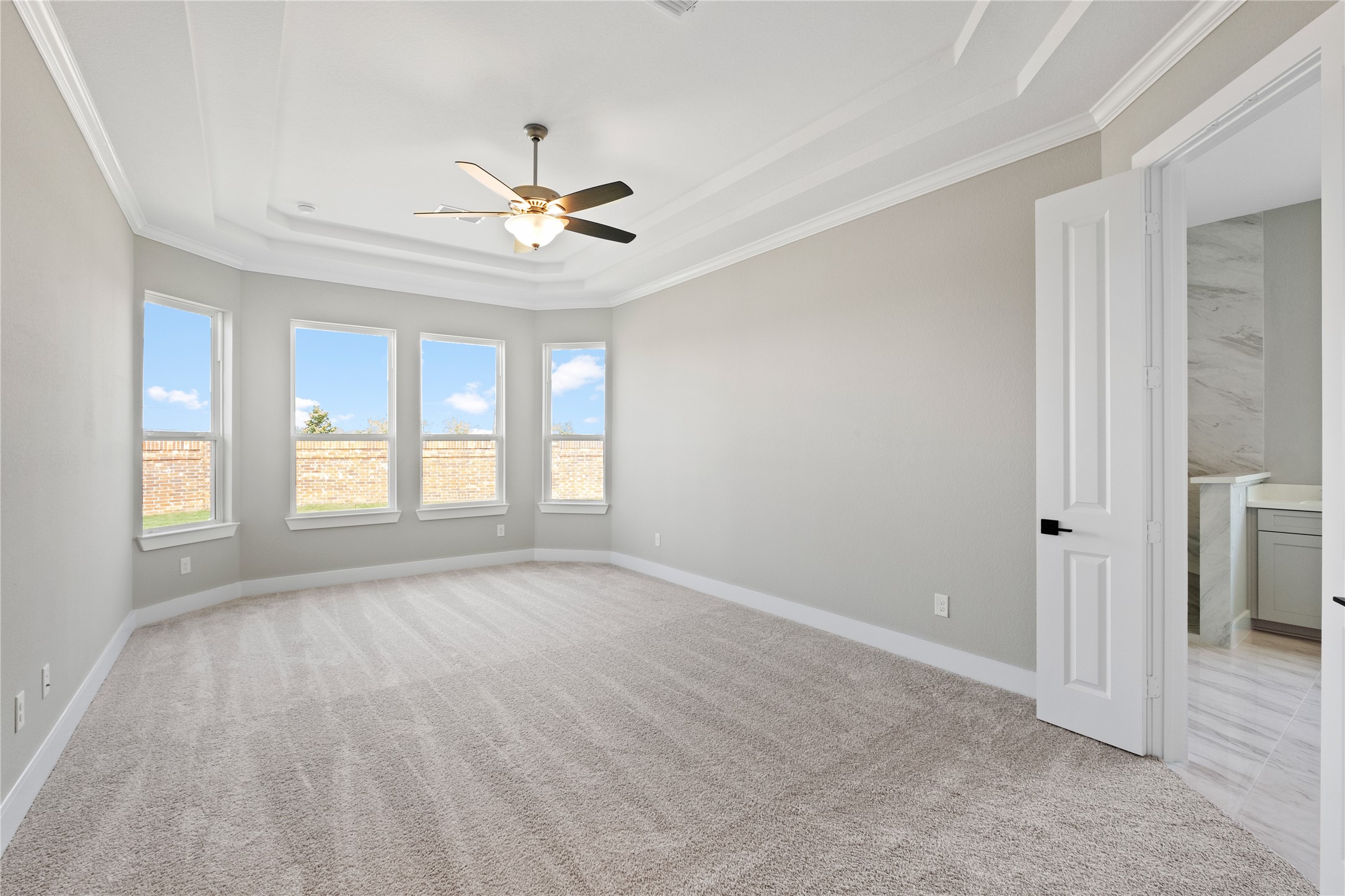 4407 Southpoint Way Property Photo 9