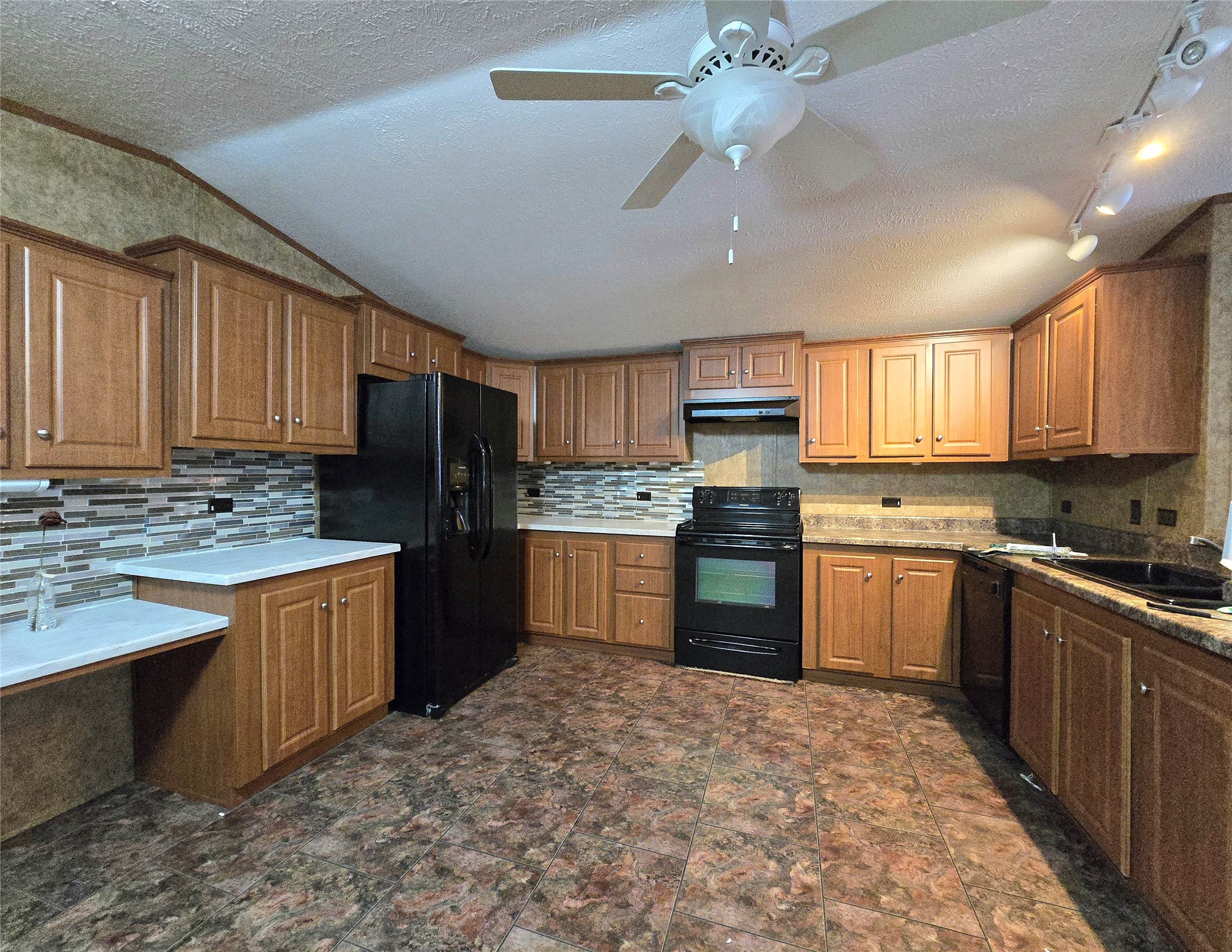 310 Vann Road C Property Photo 6