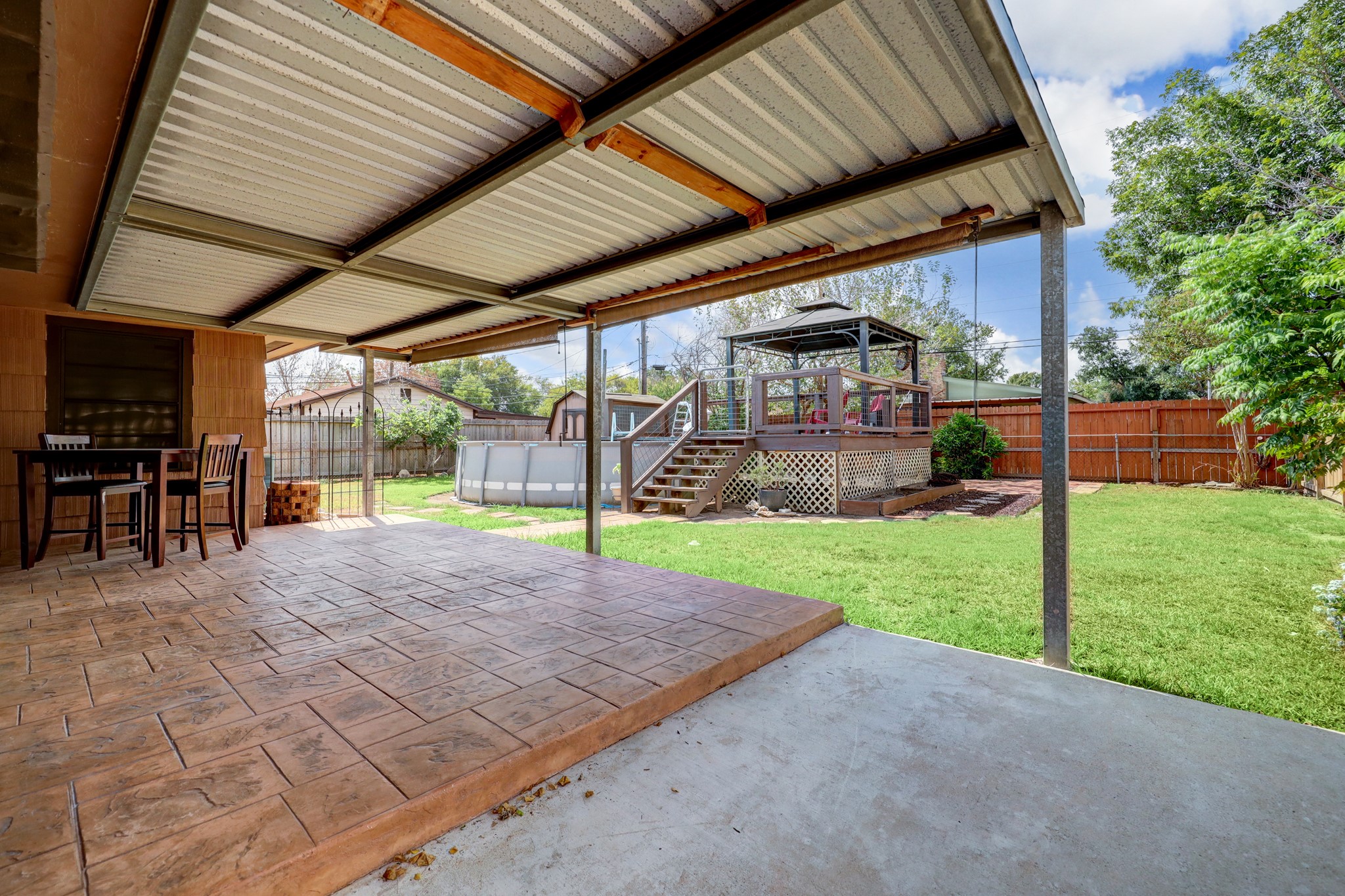 5819 Anaqua Drive Property Photo 2