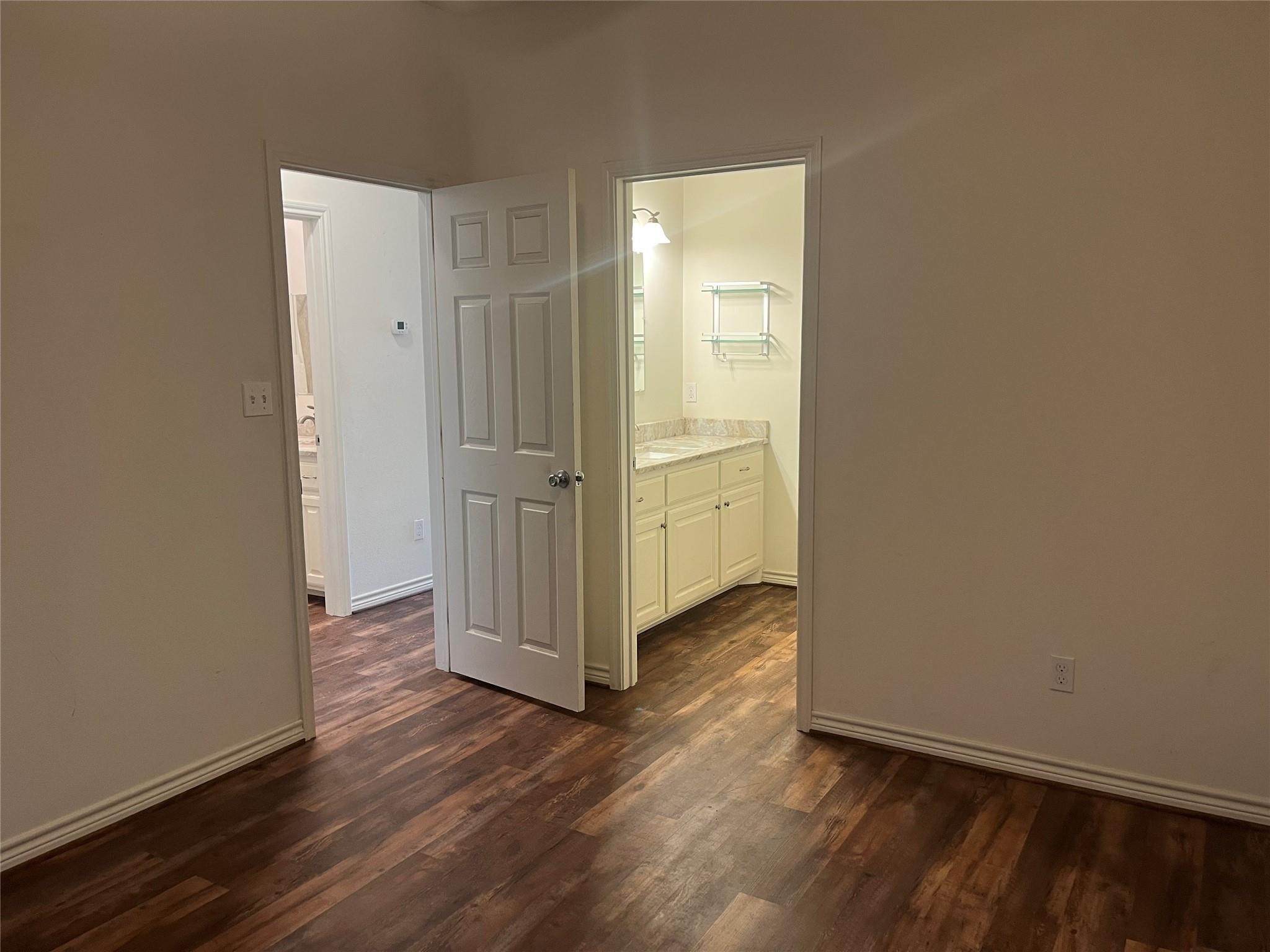 1843 Caroline Lane Property Photo 8