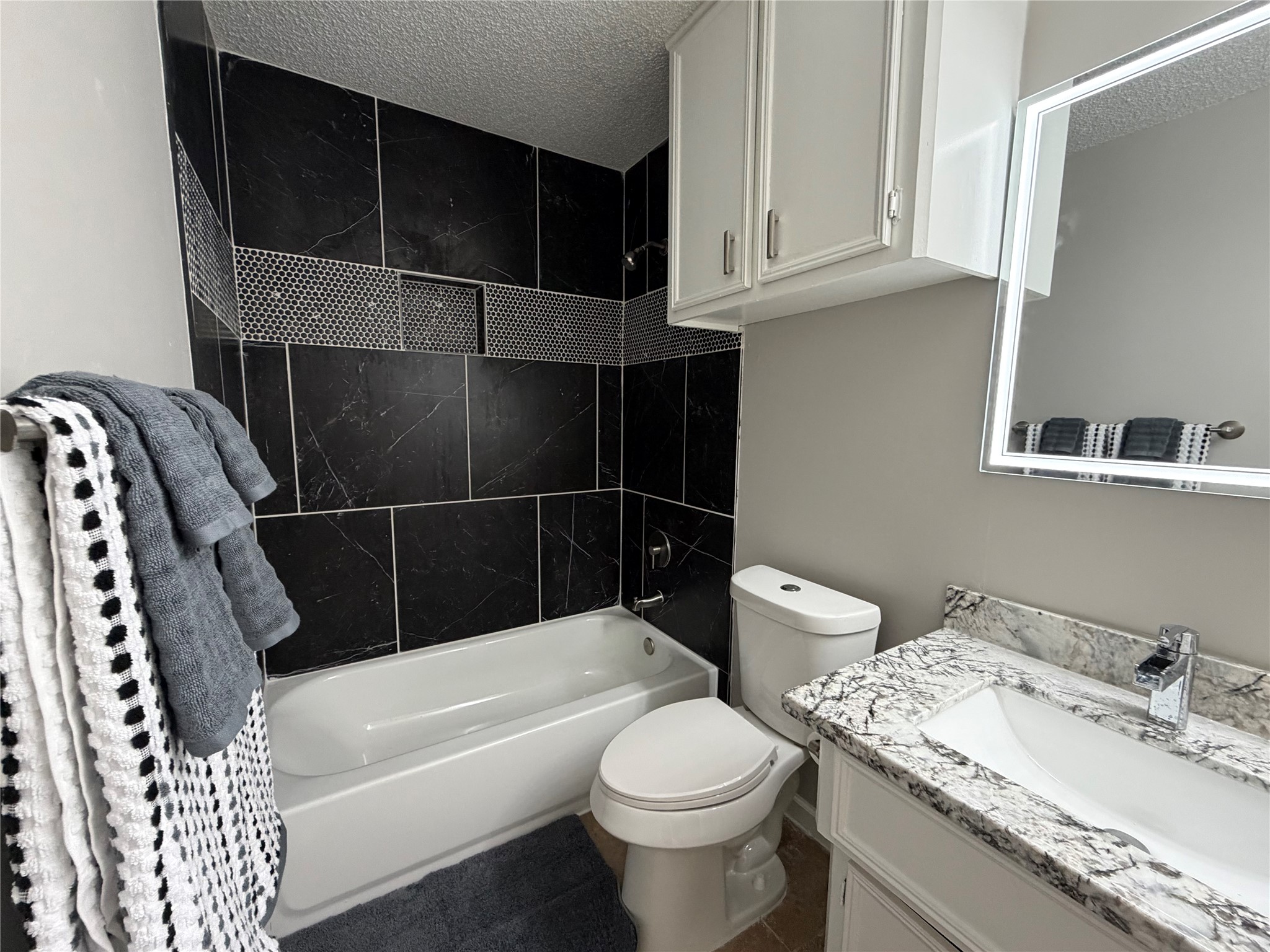 3908 Redstem Court Property Photo 20