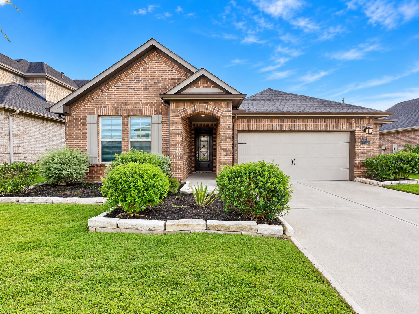 31315 Brown Ferb Dr Property Photo 1