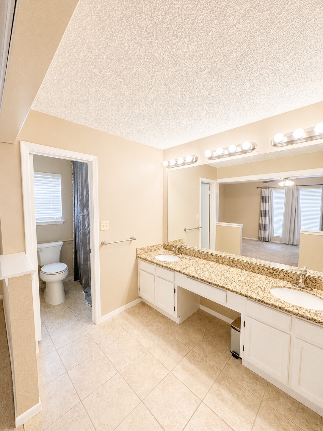 2239 Highland Hills Drive Property Photo 19