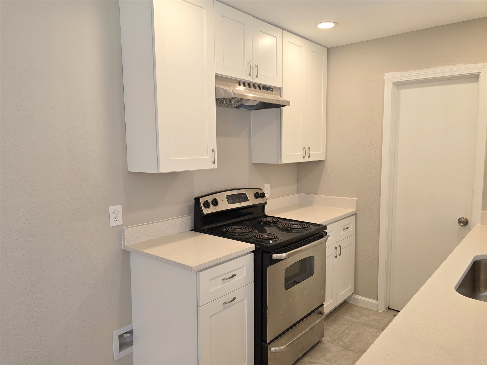 5404 Hazel Street Property Photo 5