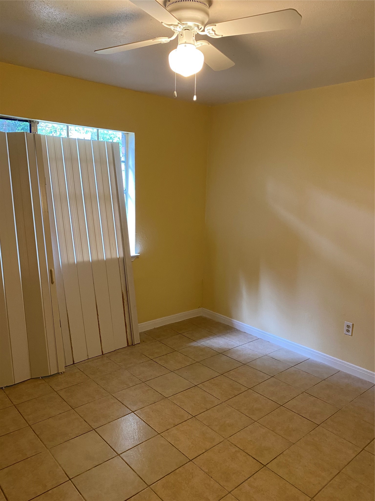 14516 E Woodforest Boulevard E 14516 Property Photo 7