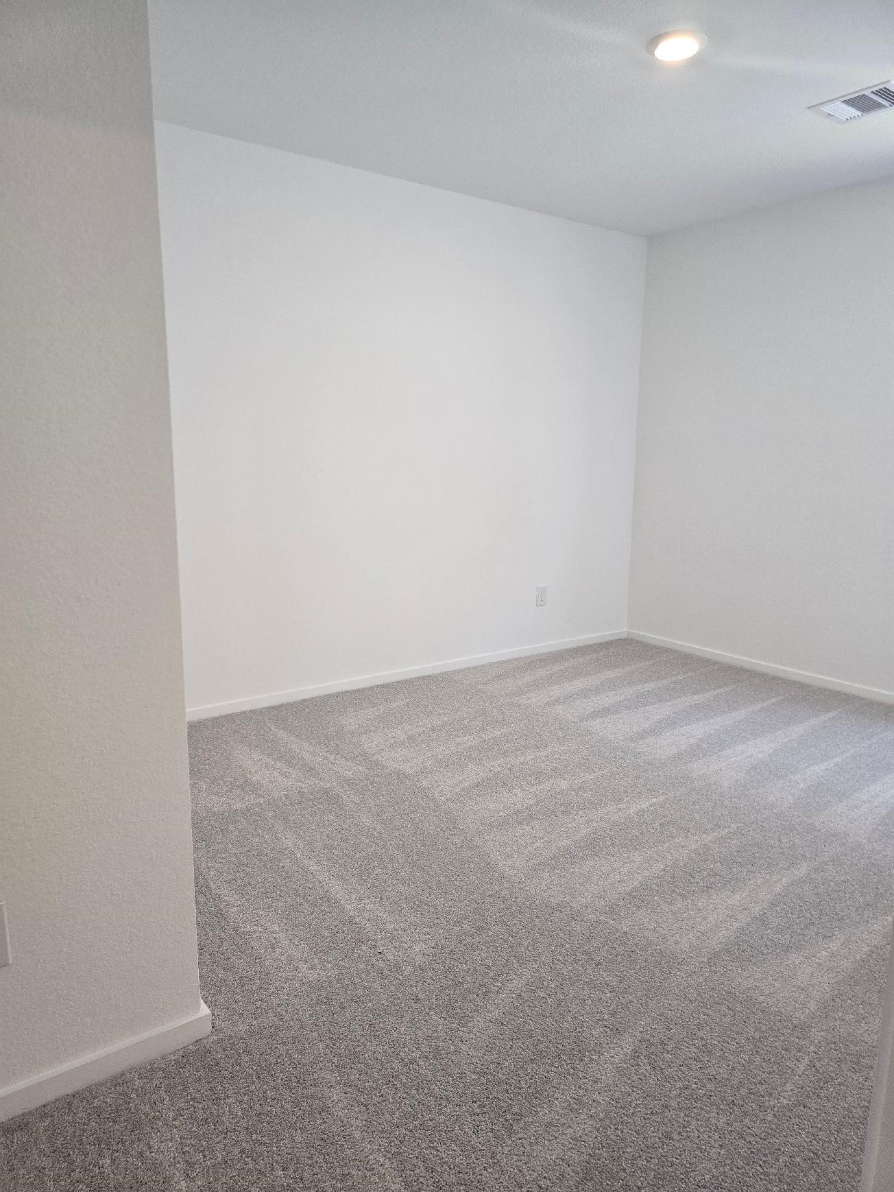 5712 Ivy Crest Property Photo 6