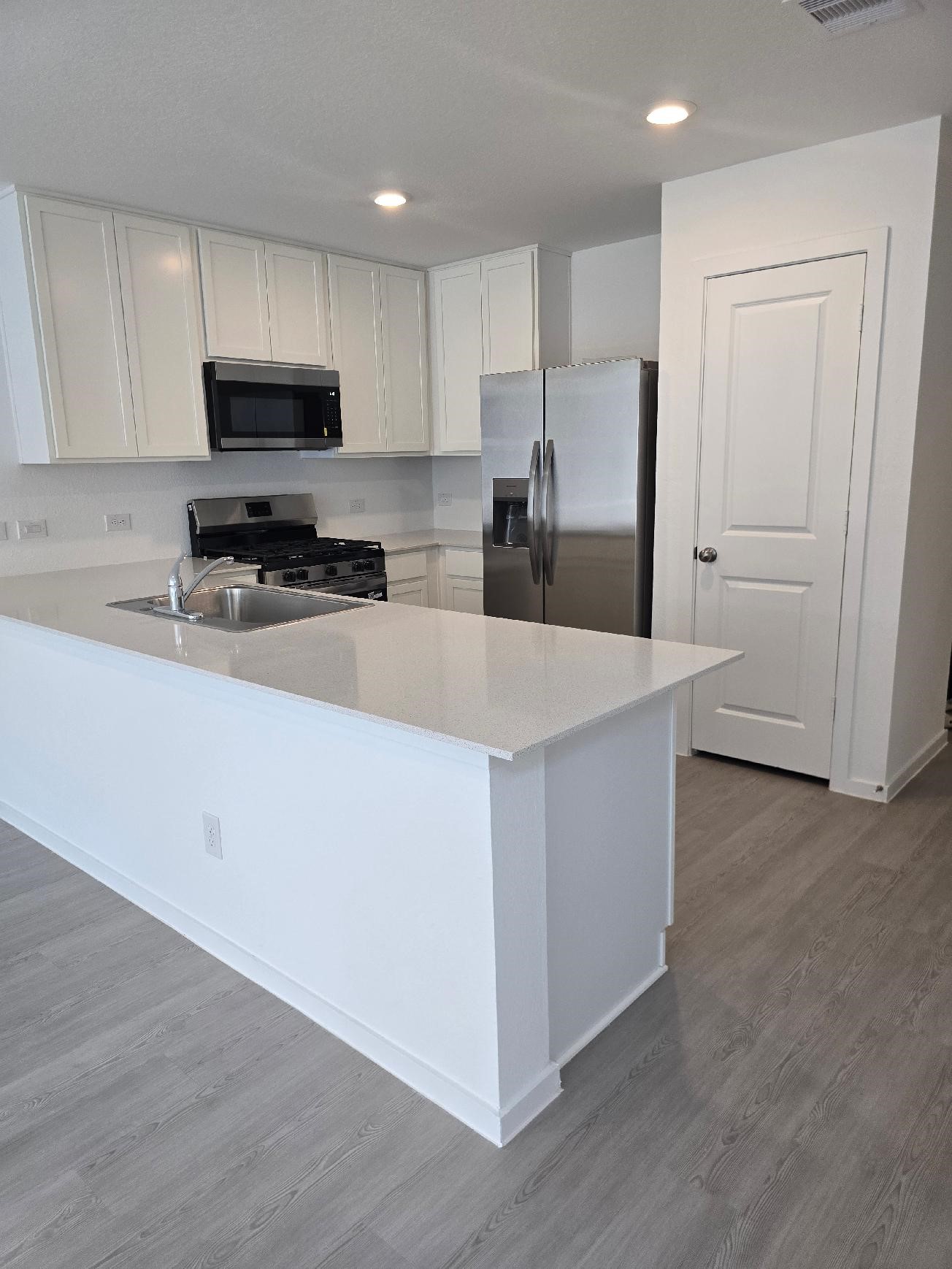 5712 Ivy Crest Property Photo 11