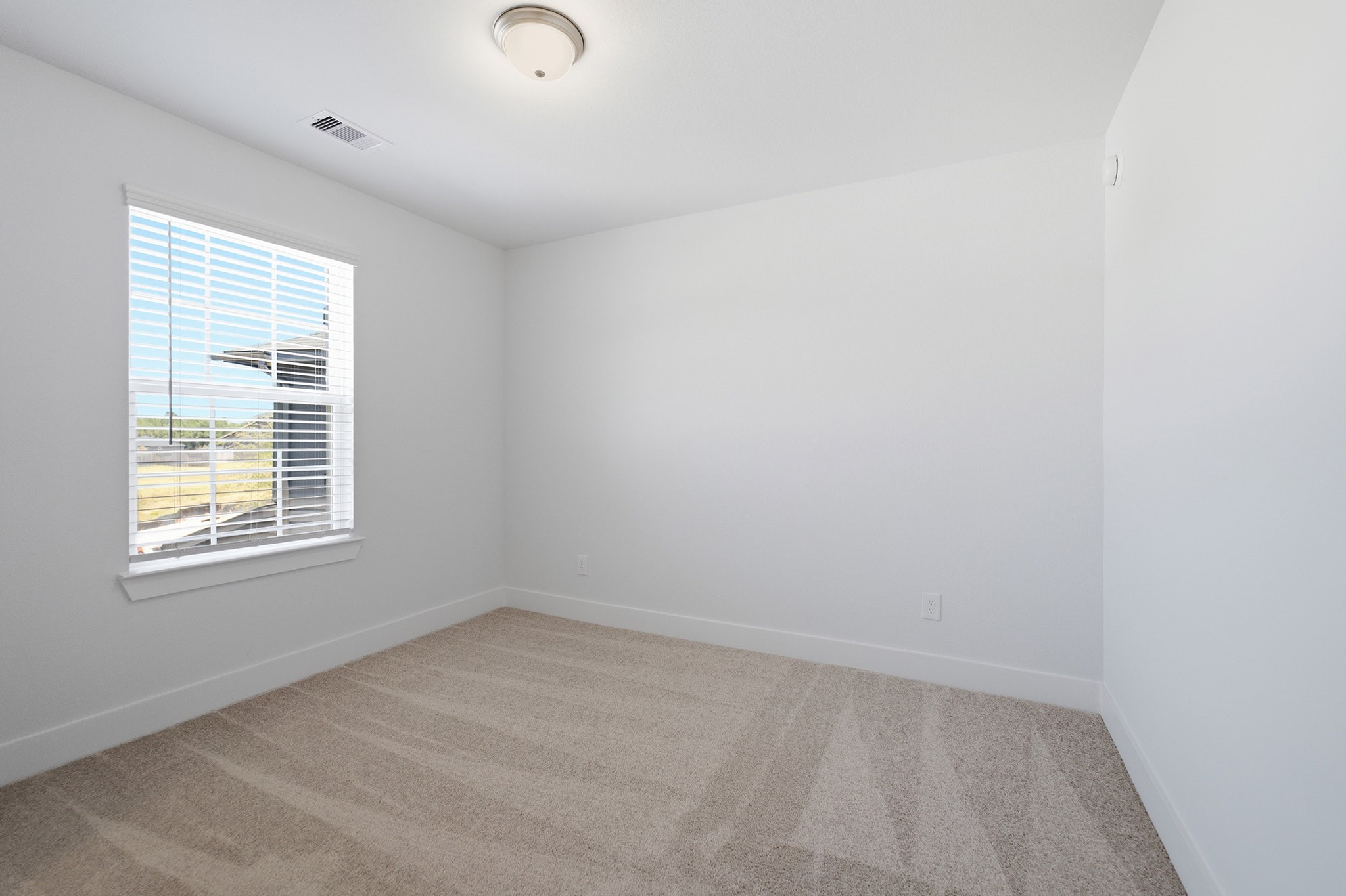 25079 Apricot Court Property Photo 23