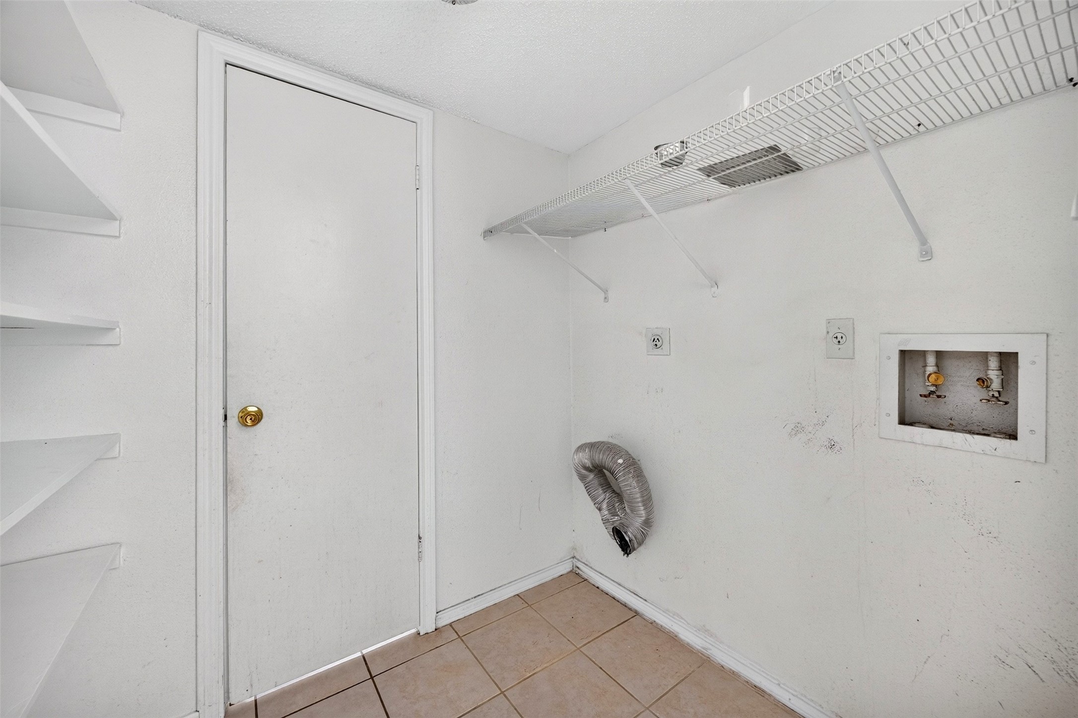 12606 Newbrook Drive Property Photo 18