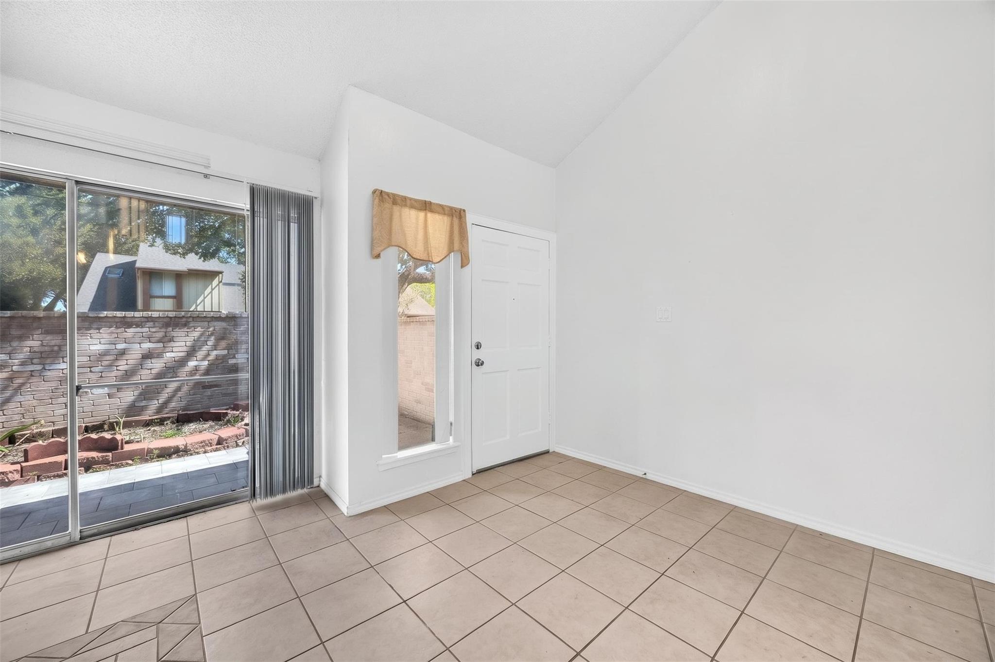 12606 Newbrook Drive, Houston Tx 77072 Property Photo 7