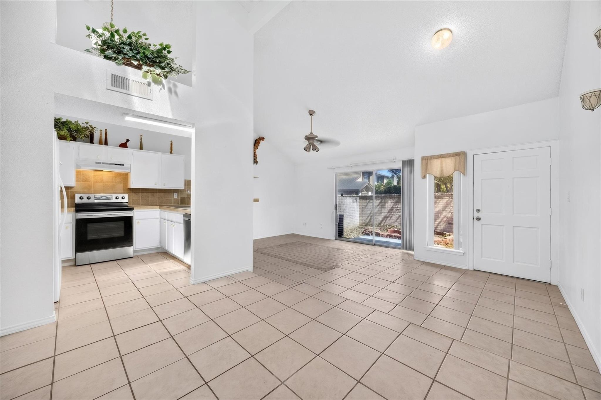 12606 Newbrook Drive, Houston Tx 77072 Property Photo 8
