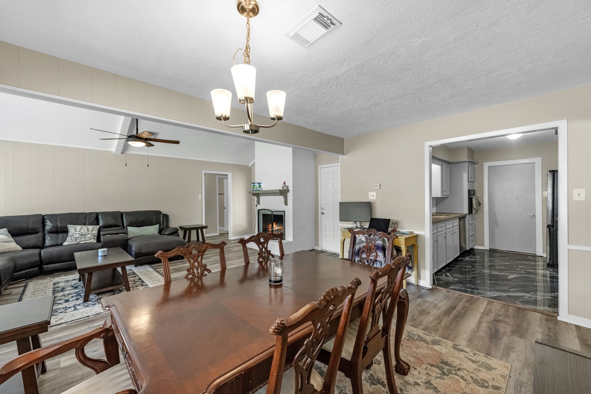 1903 Woodway Drive Property Photo 15