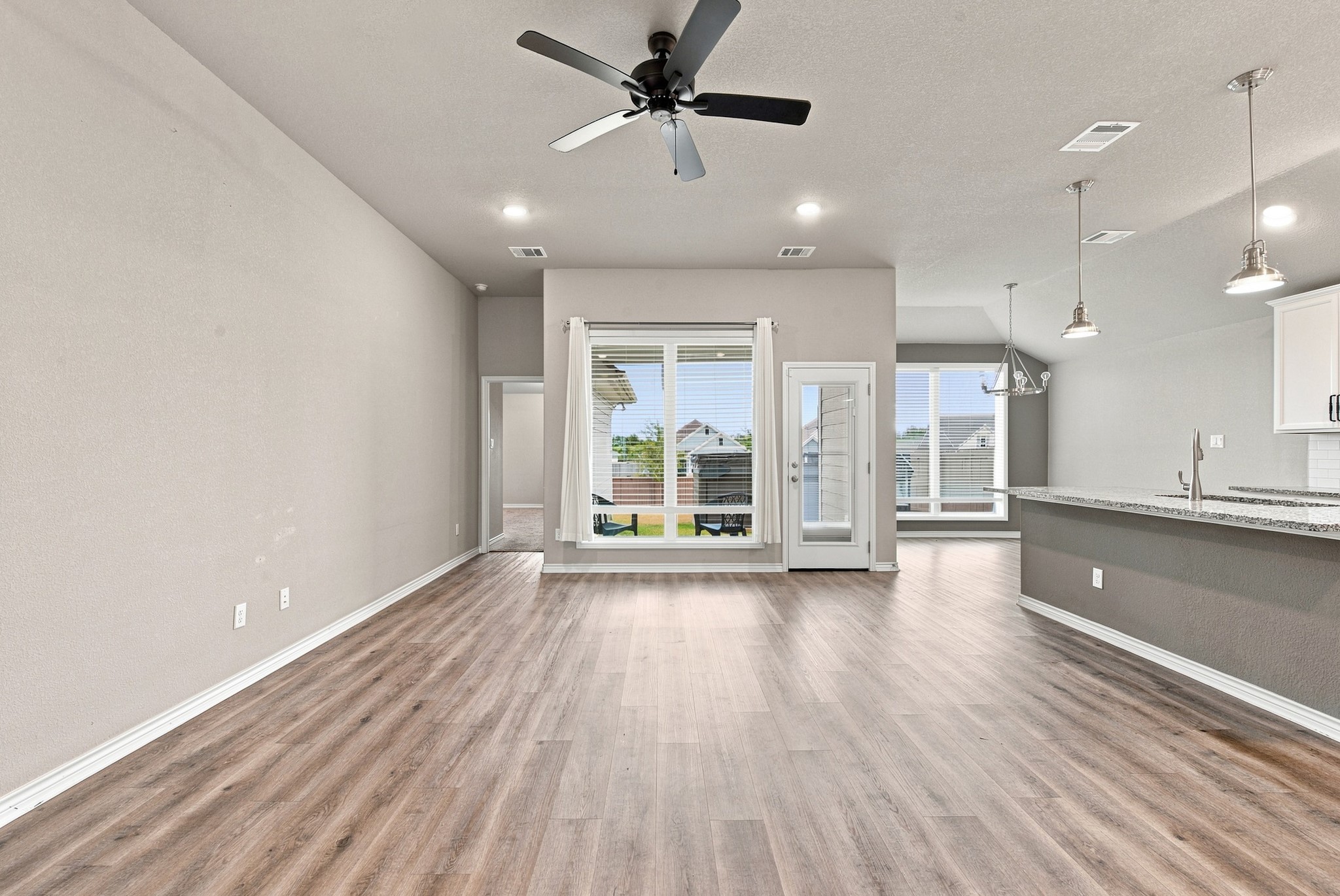 3440 Utah Court Property Photo 3