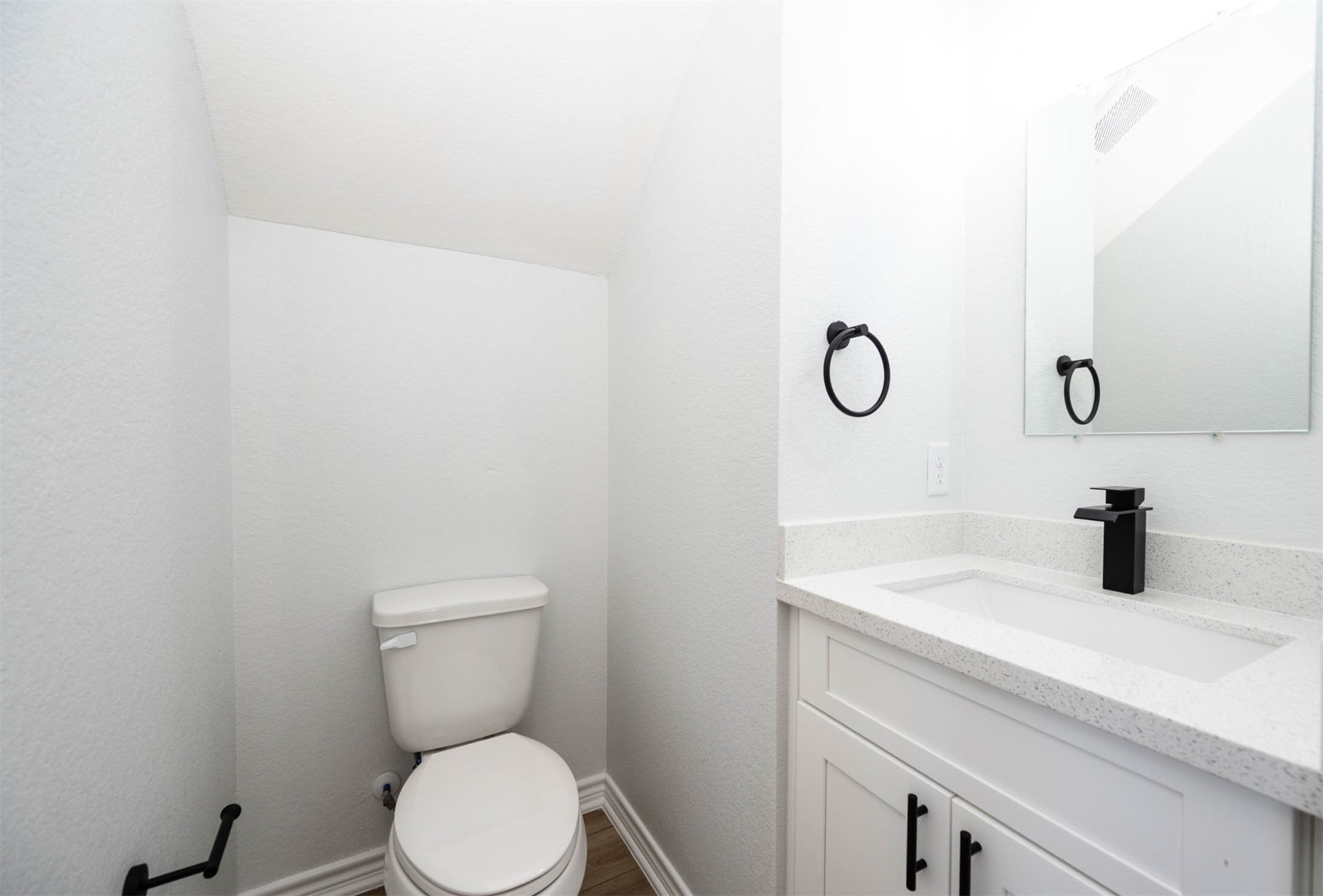 2020 Hampton Street A B Property Photo 14