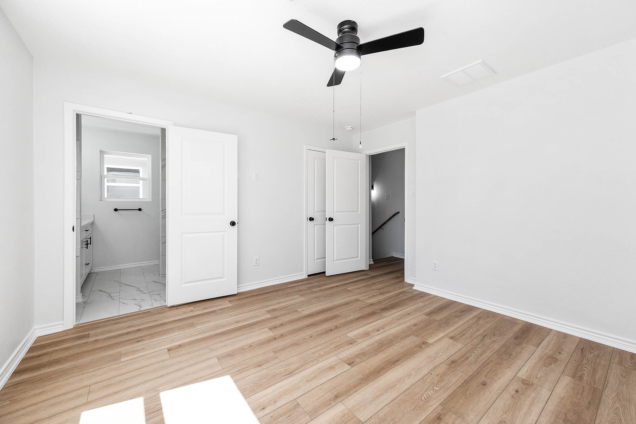 2020 Hampton Street A B Property Photo 18