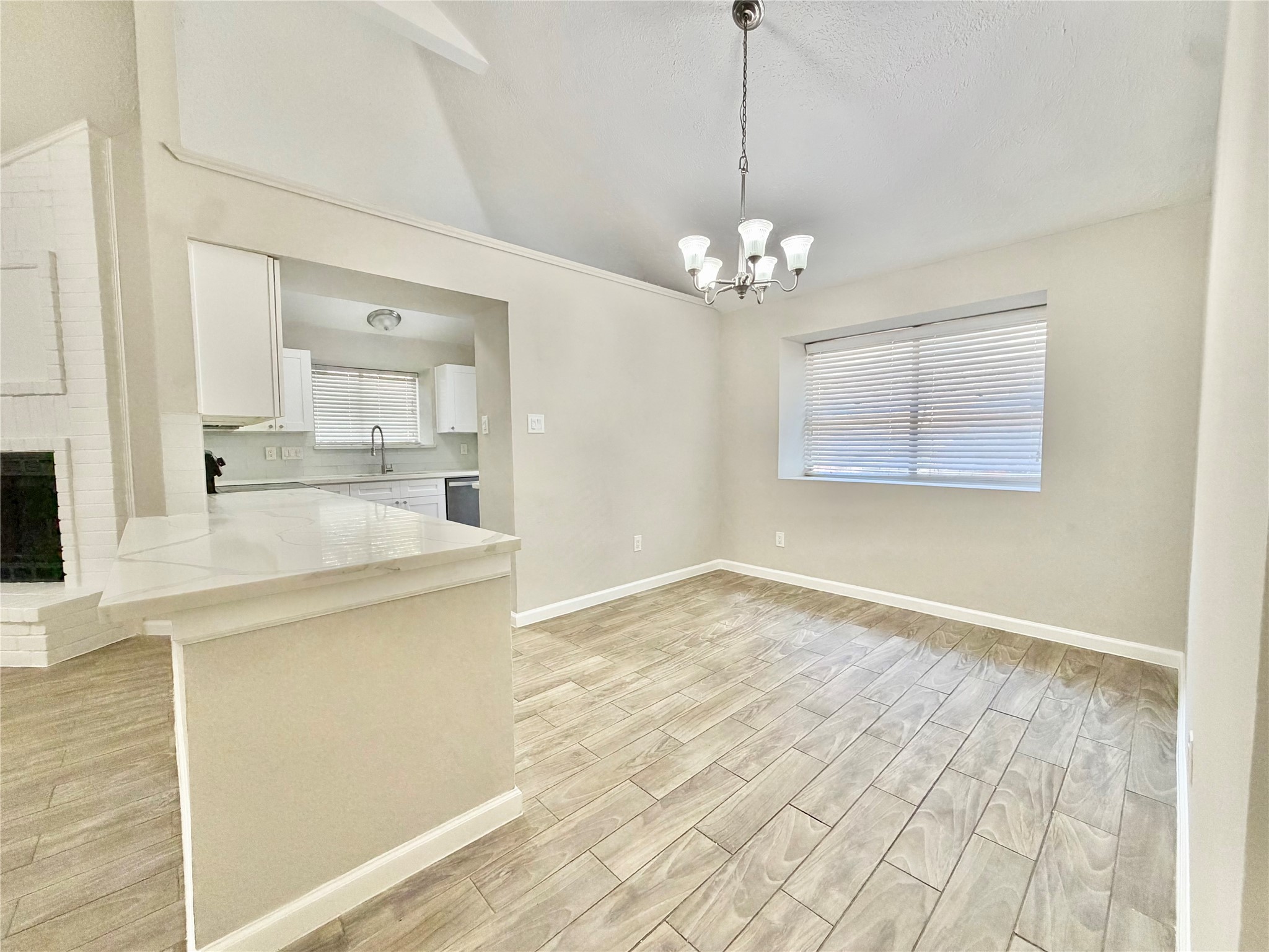 7007 Glen Rosa Drive Property Photo 16