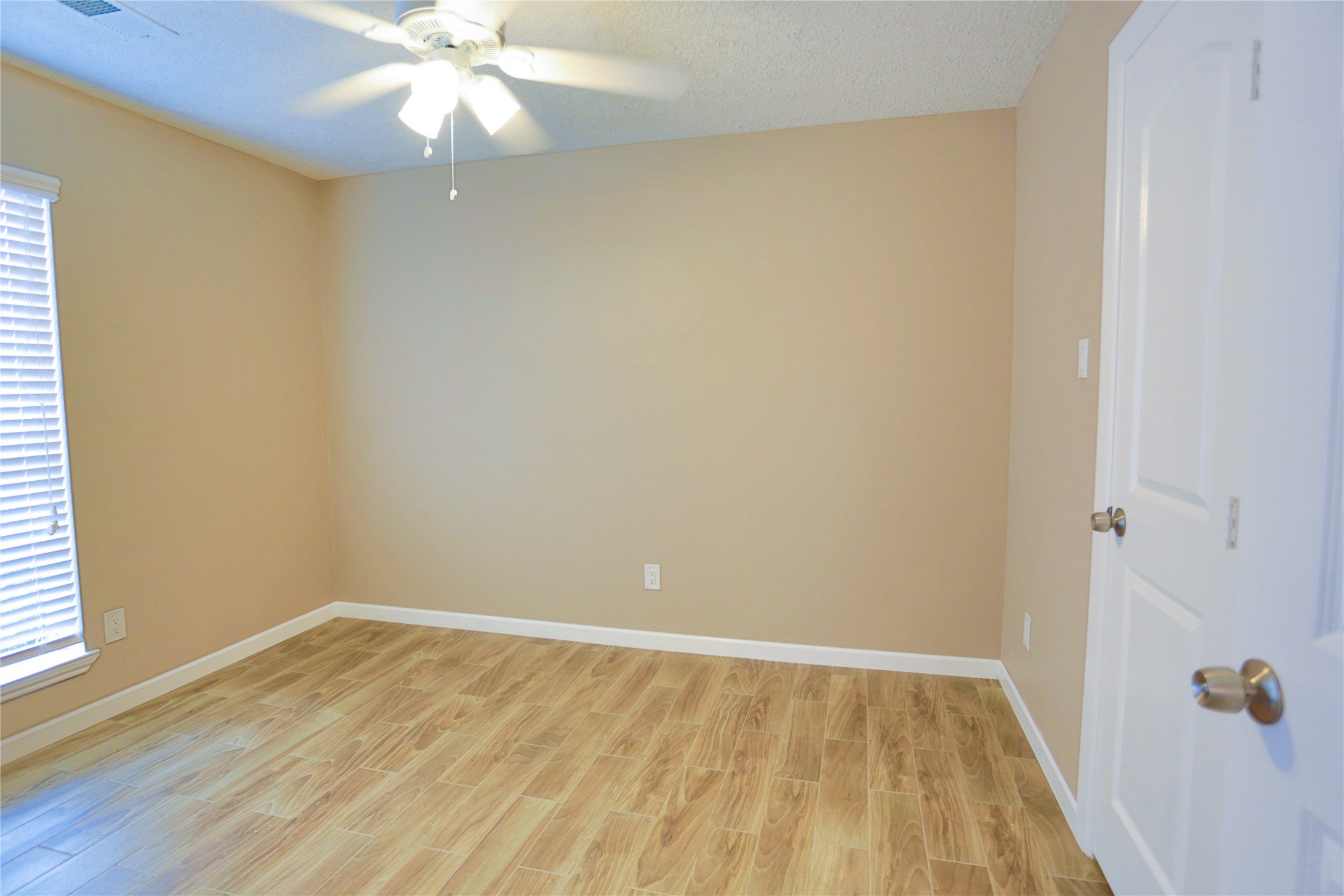 7007 Glen Rosa Drive Property Photo 20