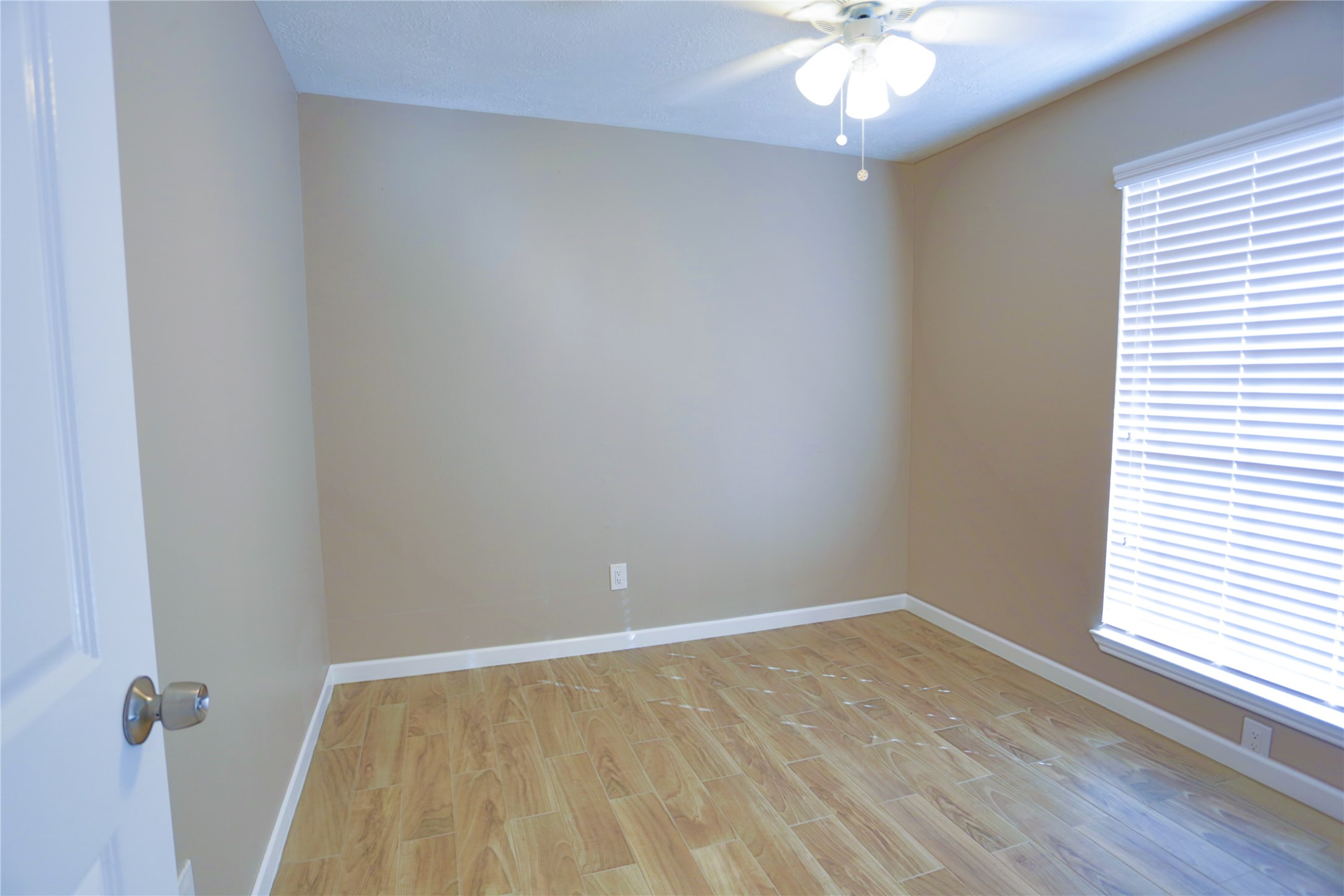 7007 Glen Rosa Drive Property Photo 22