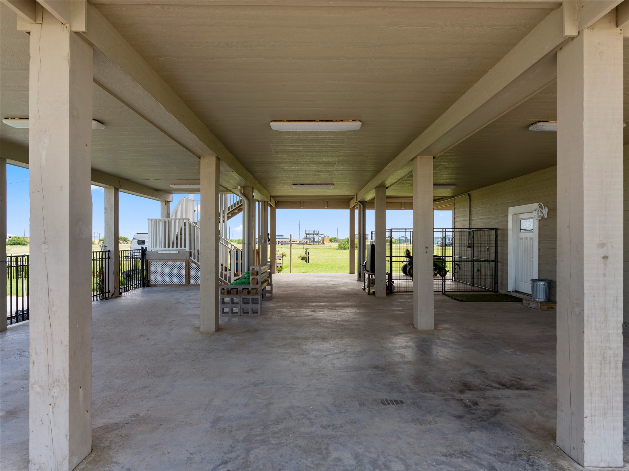 213 Porpoise Dr Drive Property Photo 12