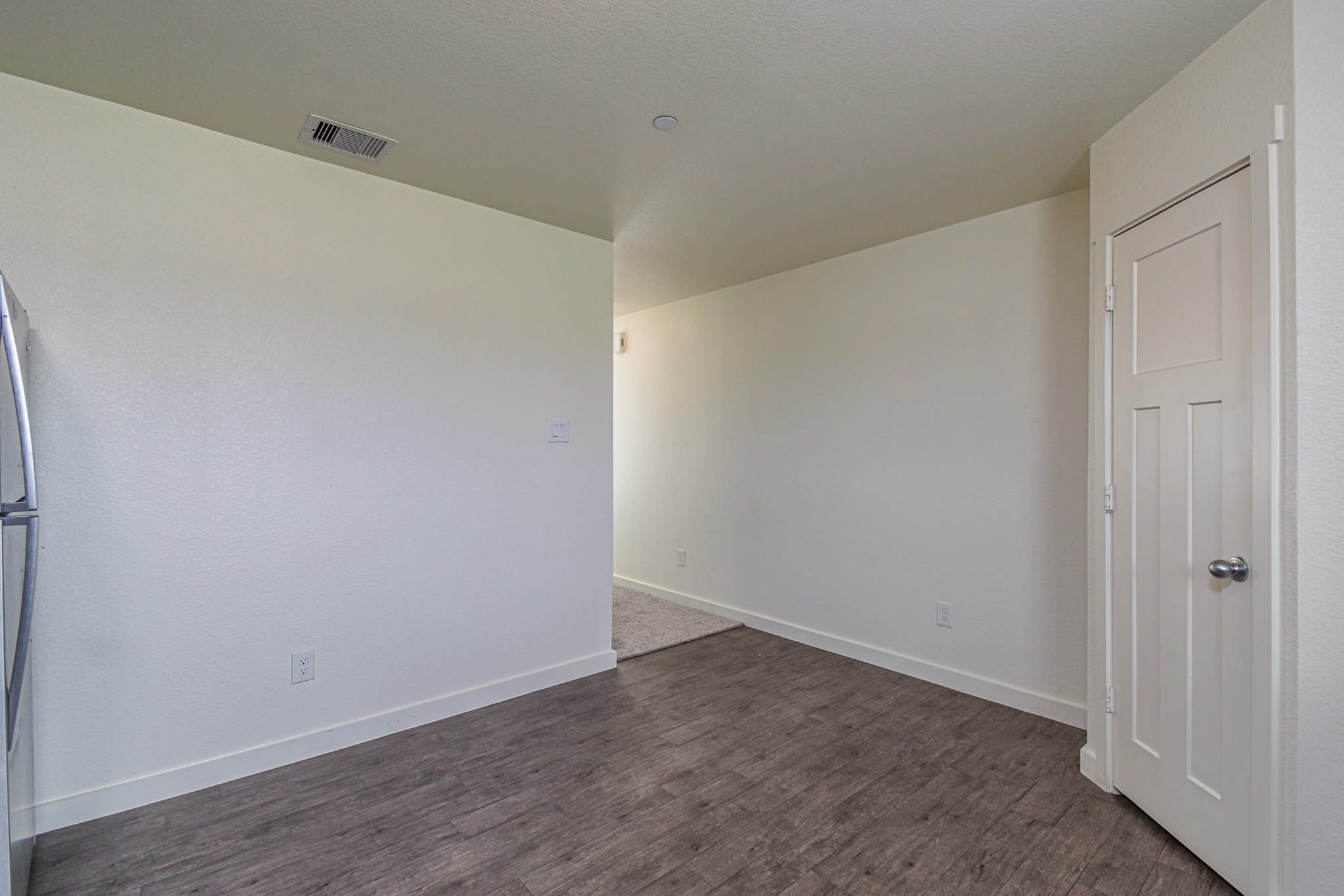 21155 Gosling Road 50c Property Photo 3