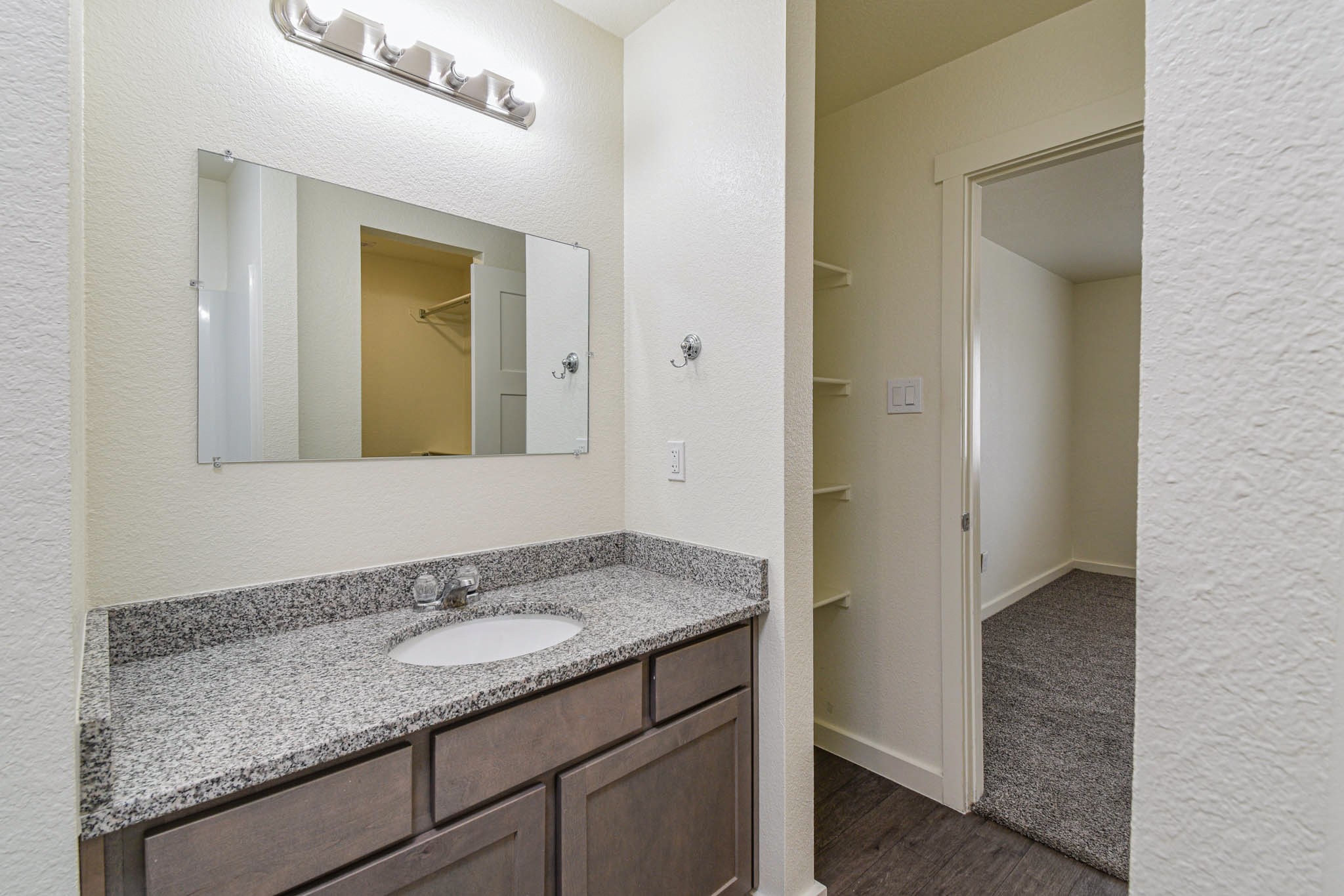21155 Gosling Road 50c Property Photo 14