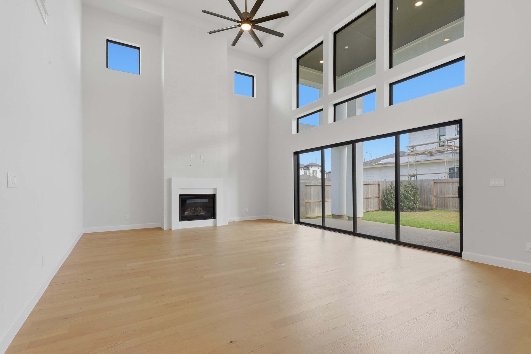 10007 Regal Mist Drive Property Photo 14