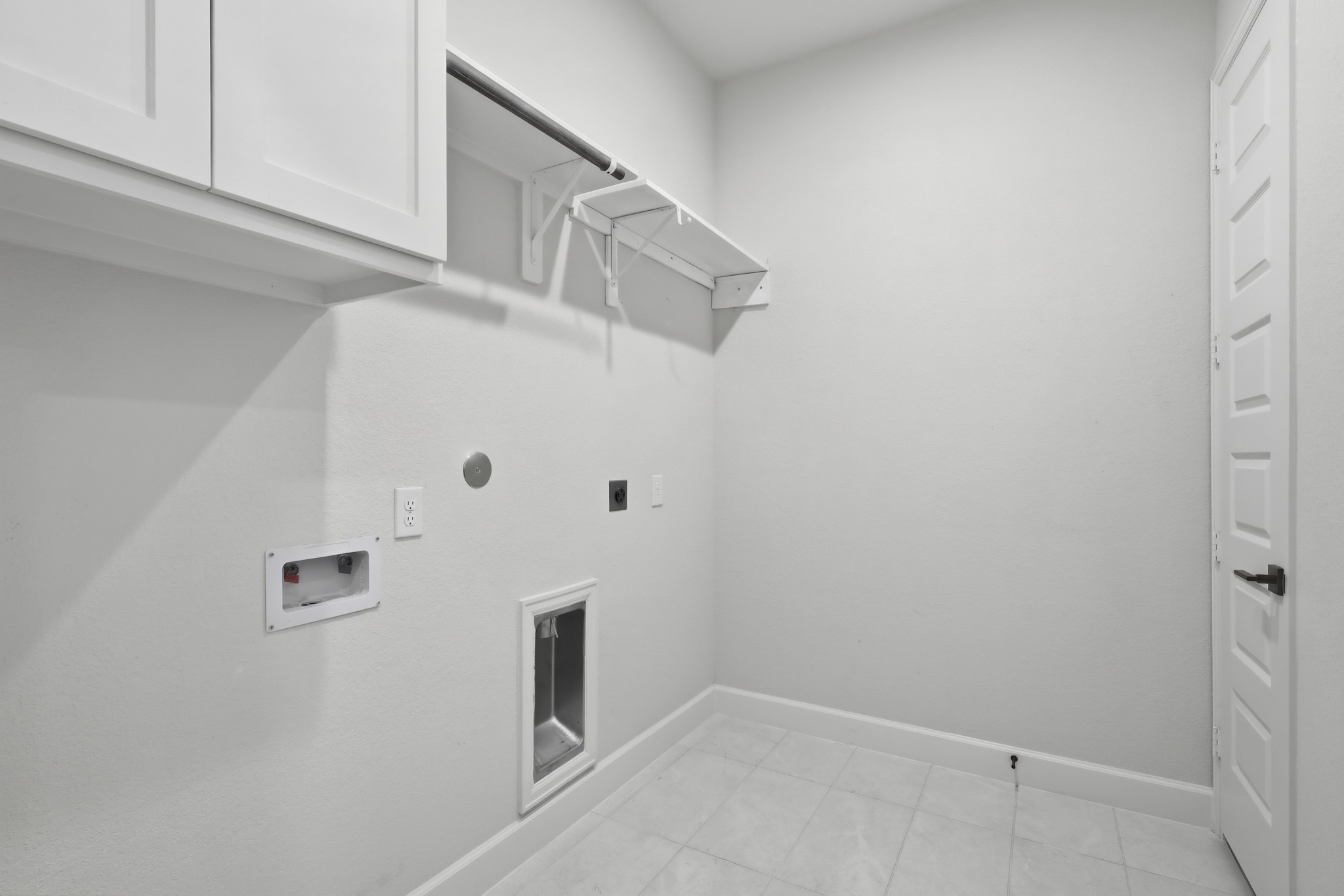 10007 Regal Mist Drive Property Photo 27