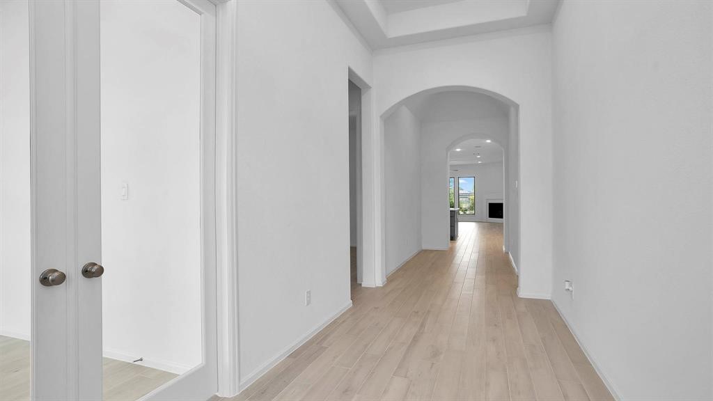 2910 Starling Drive Property Photo 2