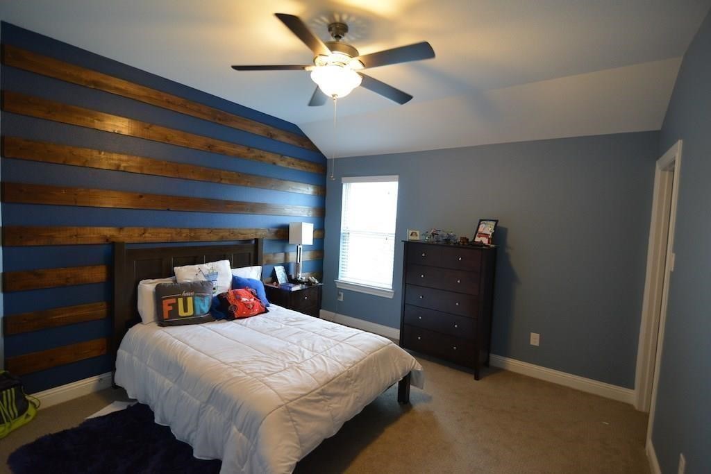 16615 Harbor Falls Drive Property Photo 13